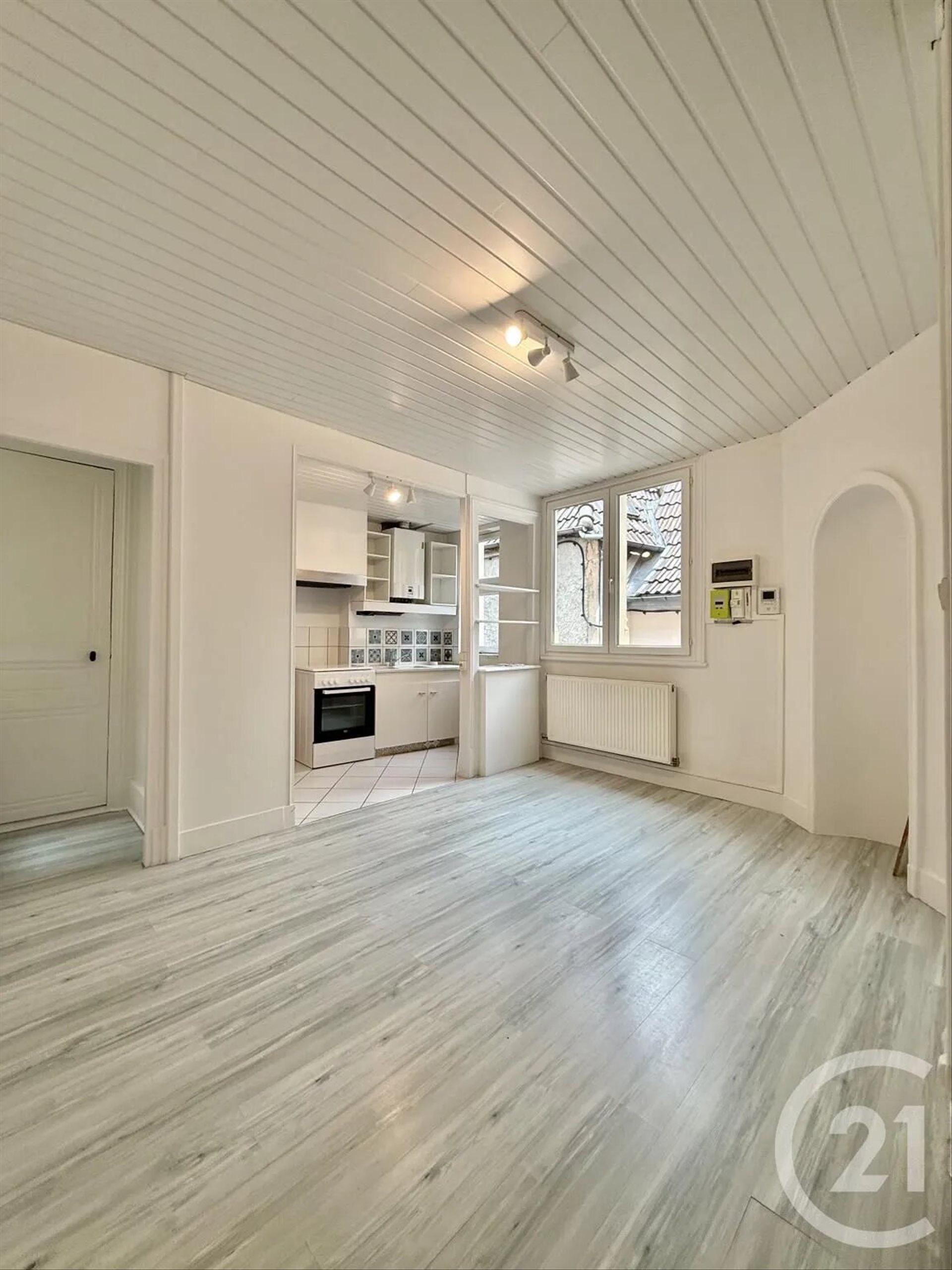 Appartement à louer, 69m², Moulins