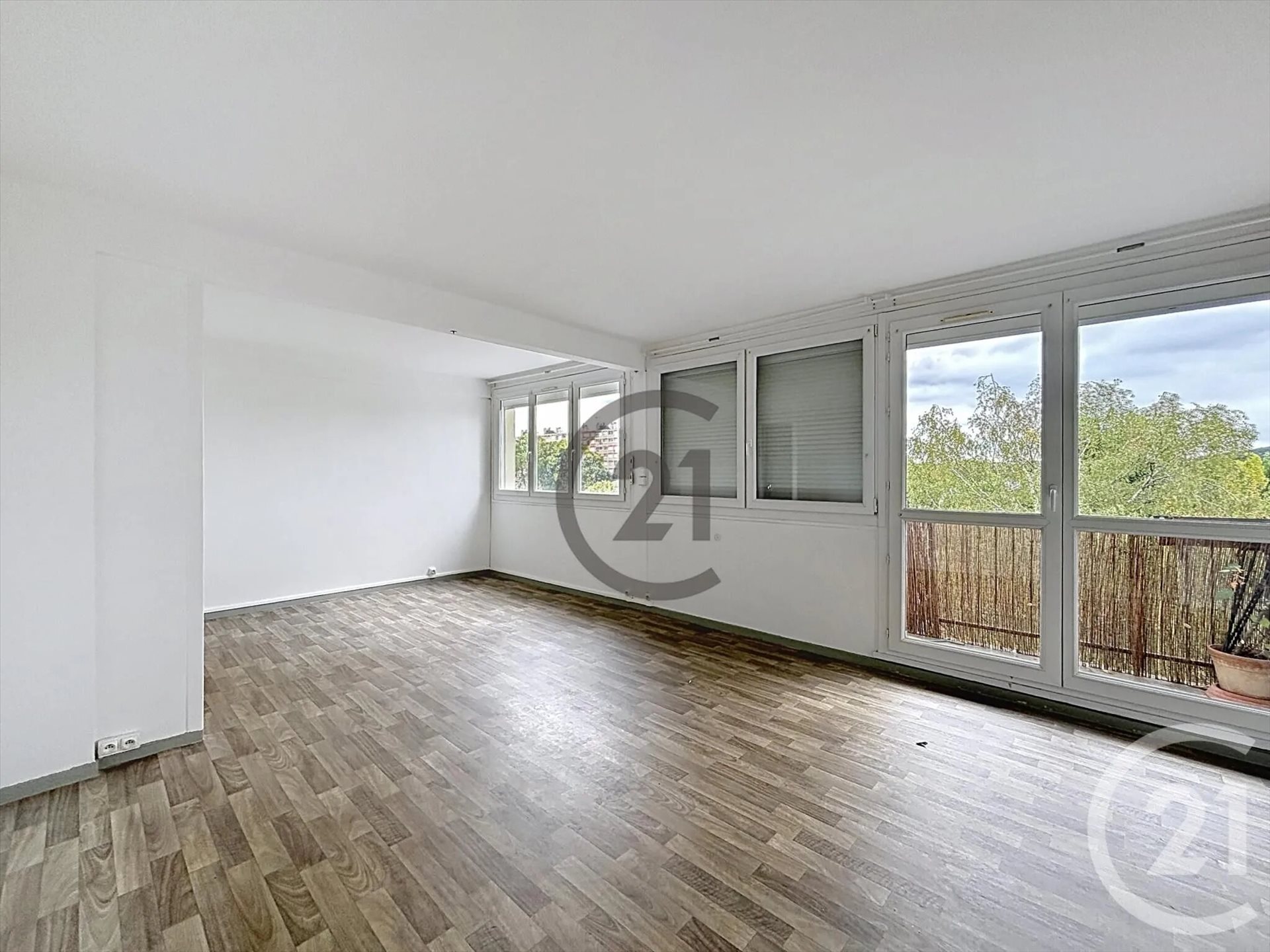 Appartement à louer, 81m², Avon