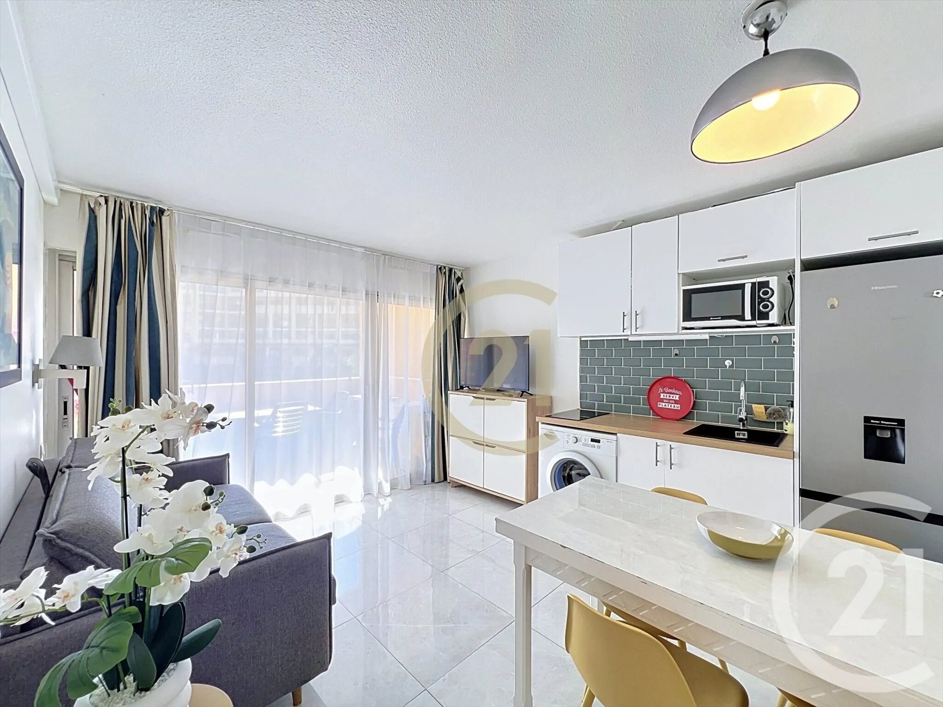 Appartement à louer, 25m², Cannes