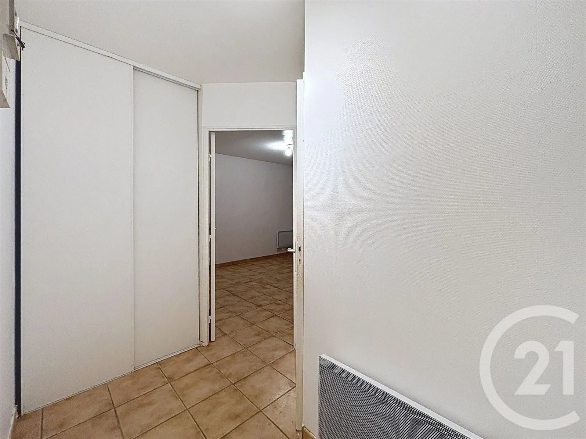 Appartement à louer, 28m², Saint-Fargeau-Ponthierry