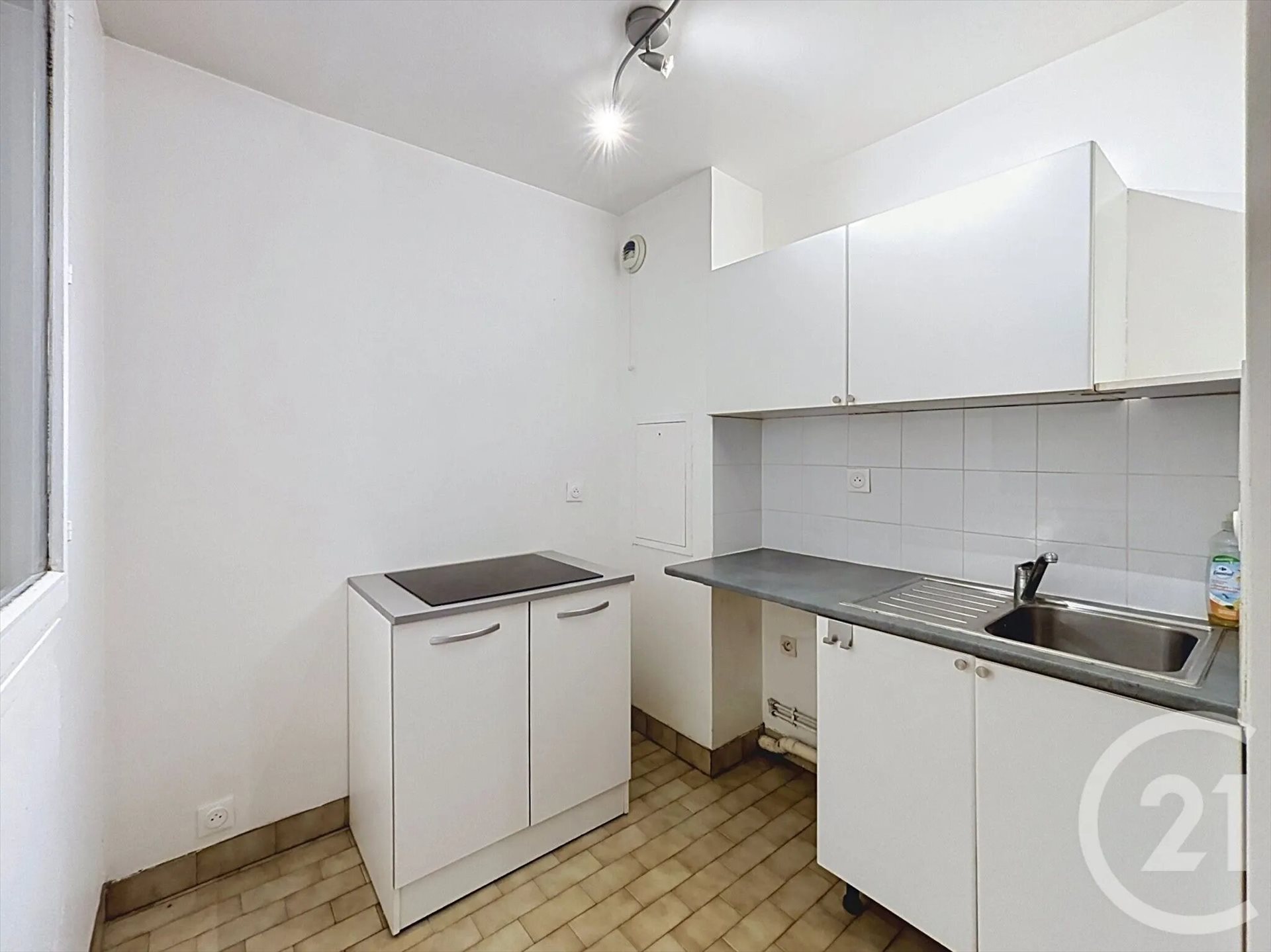 Appartement à louer, 28m², Saint-Fargeau-Ponthierry