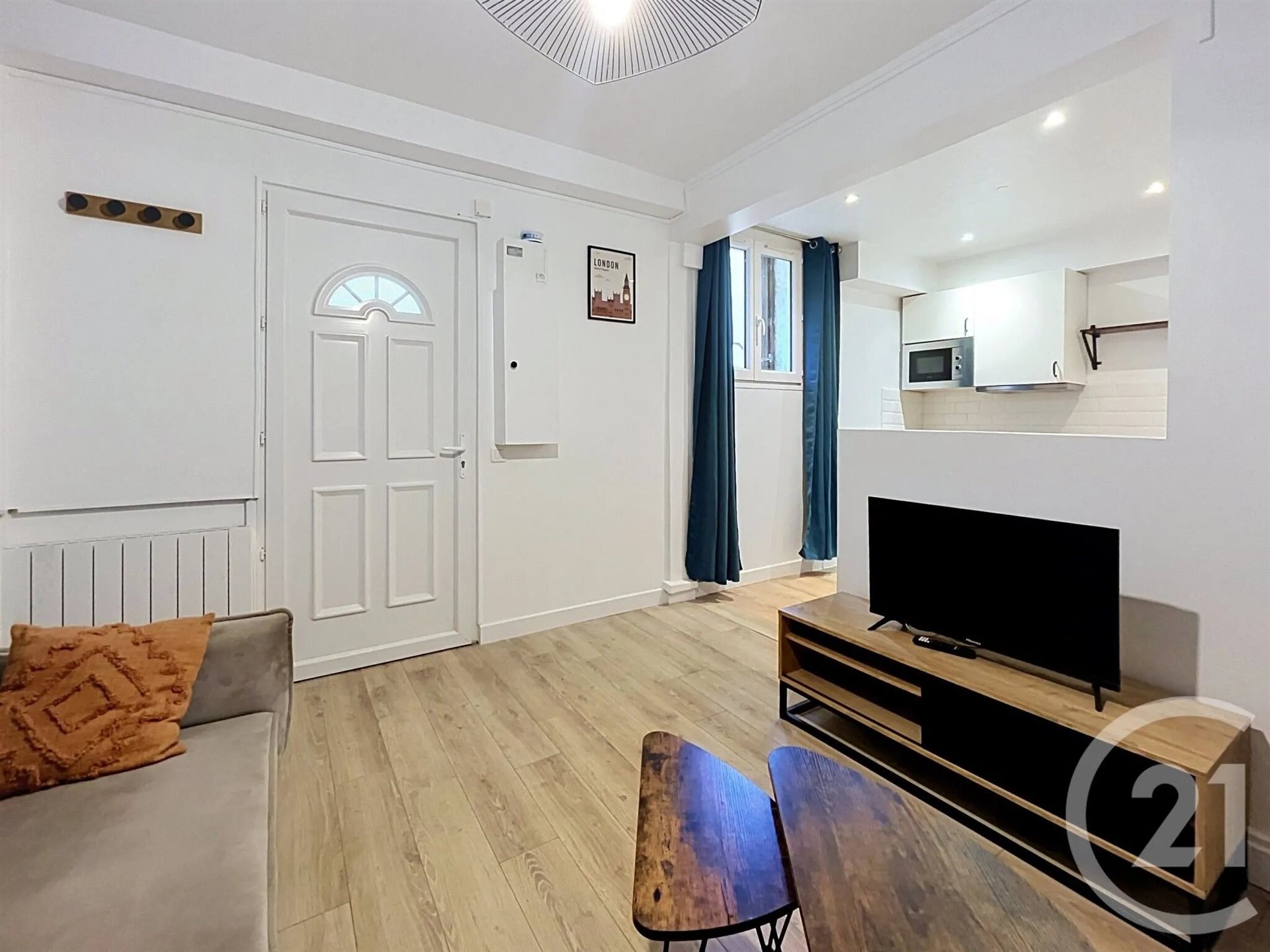 Appartement à louer, 29m², Nanterre