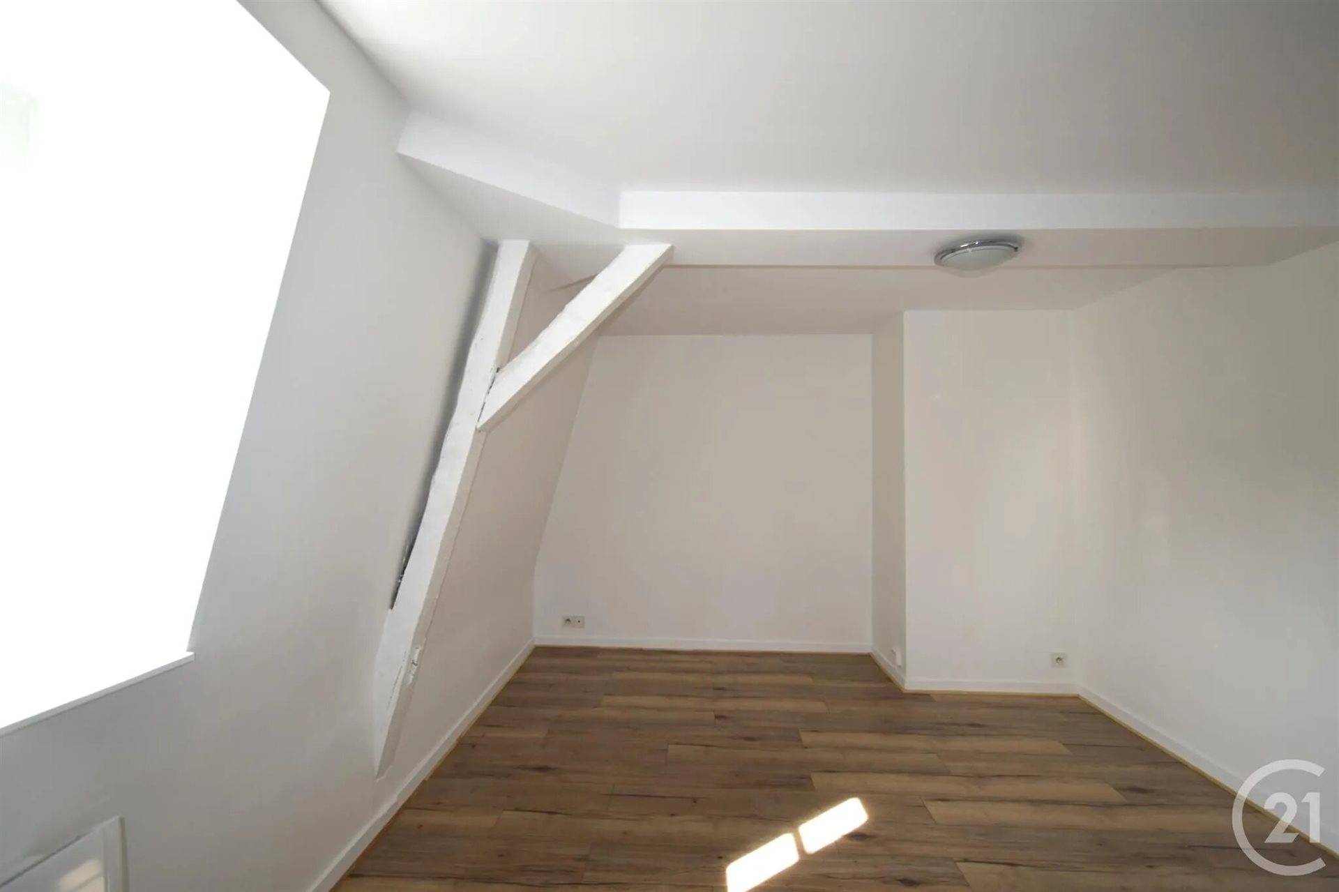 Appartement à louer, 35m², Saint-Berthevin