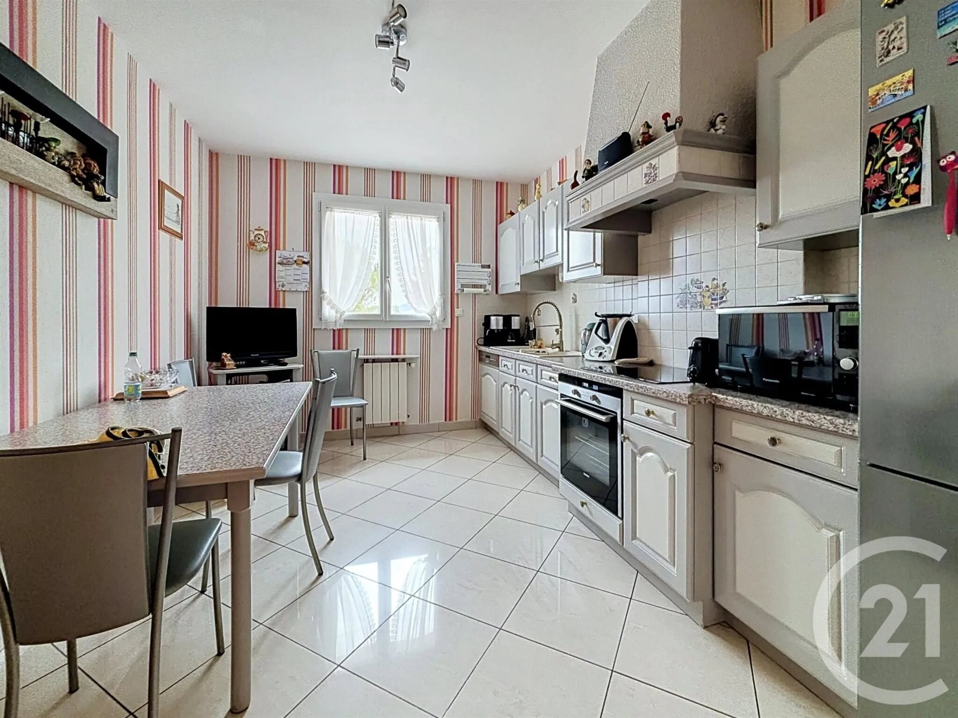 Maison à vendre, 160m², Châtel-Guyon