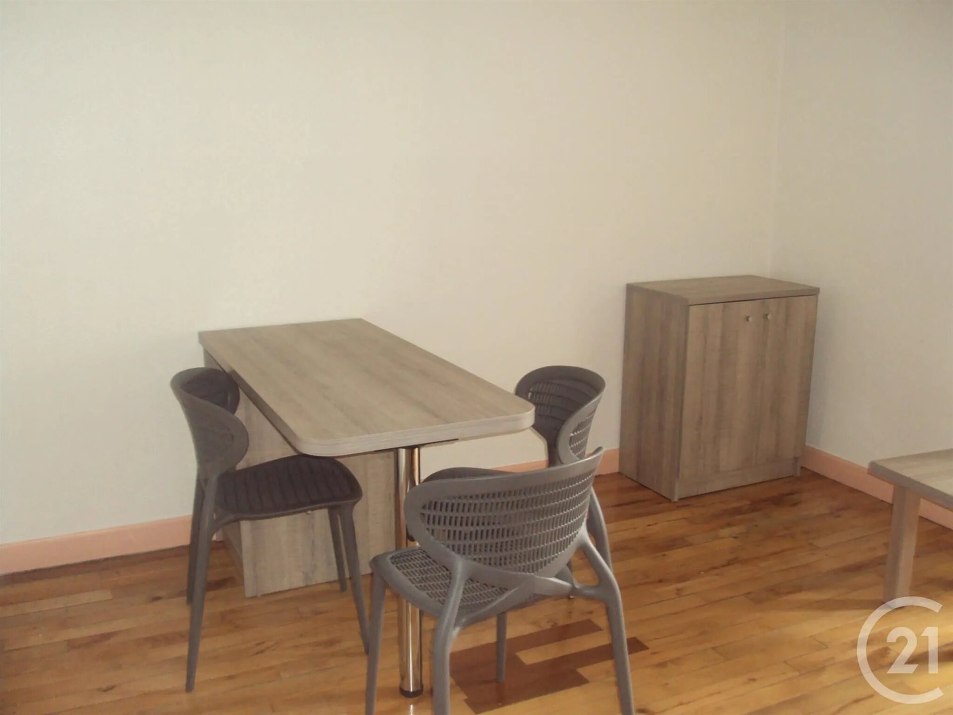 Appartement à louer, 24m², Guéret