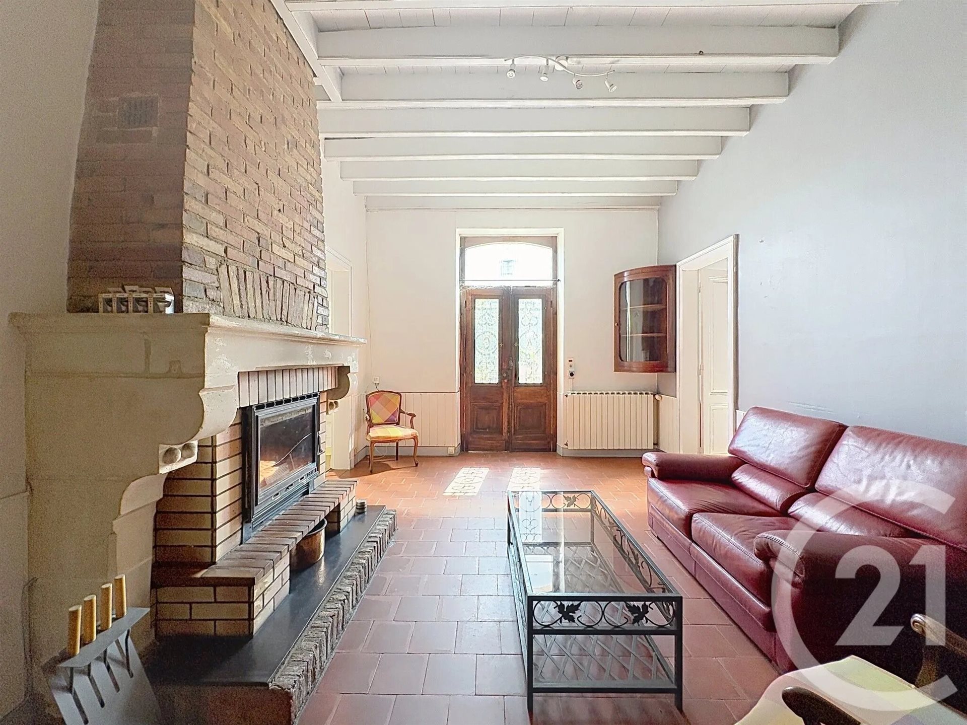 Appartement à louer, 81m², Salles