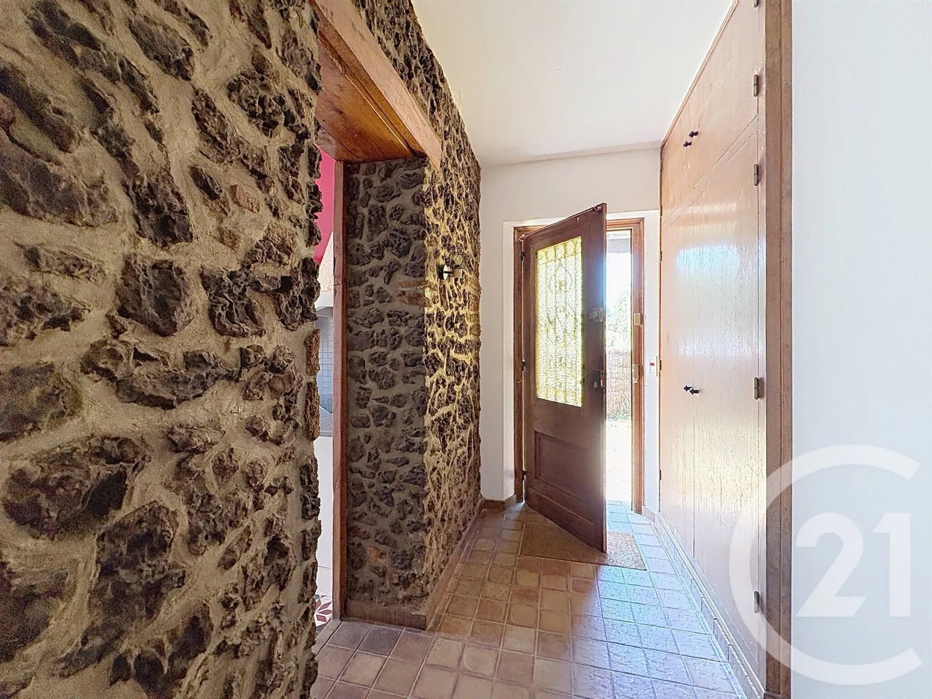 Appartement à louer, 81m², Salles