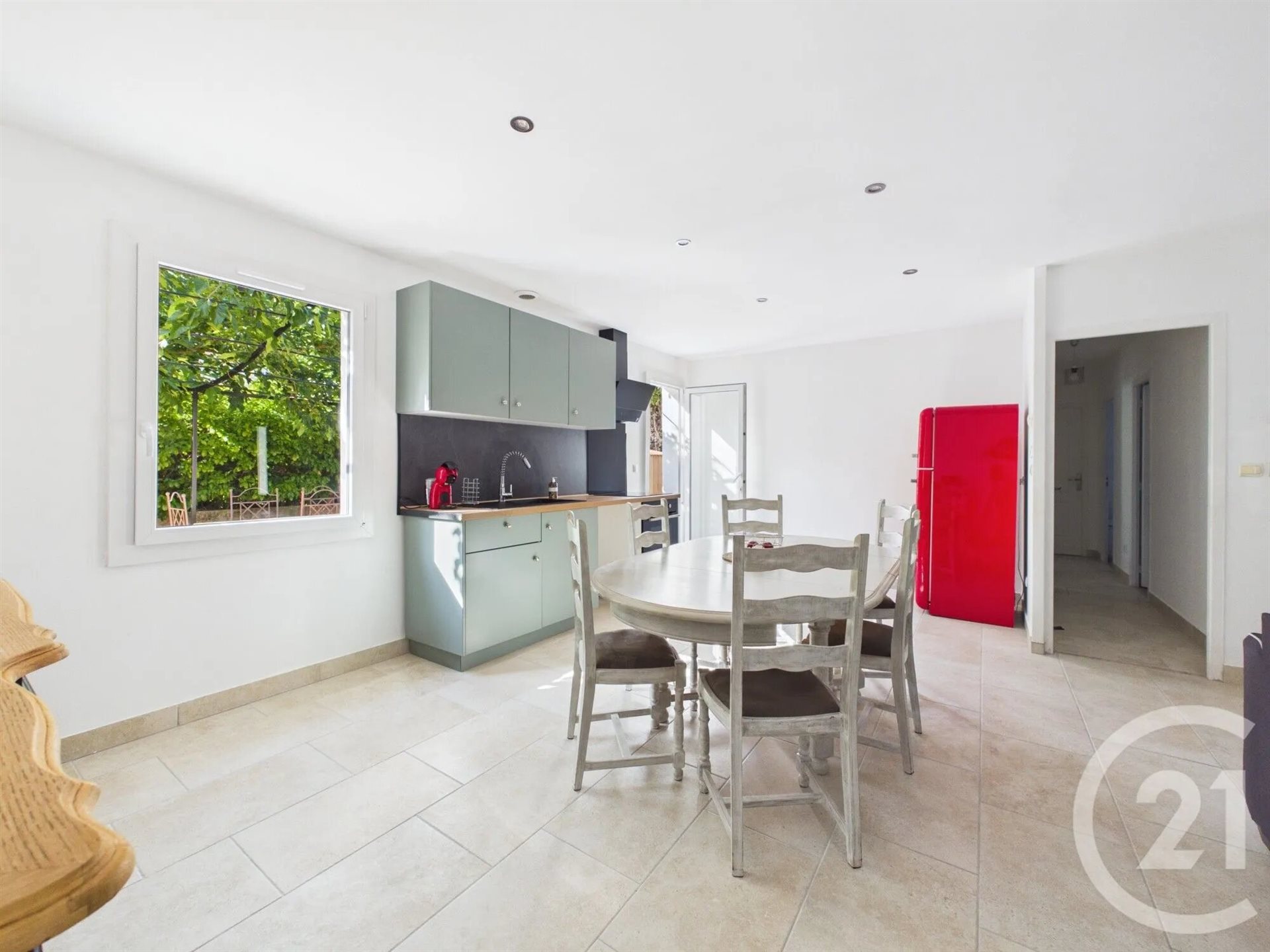 Maison à louer, 86m², Méounes-lès-Montrieux