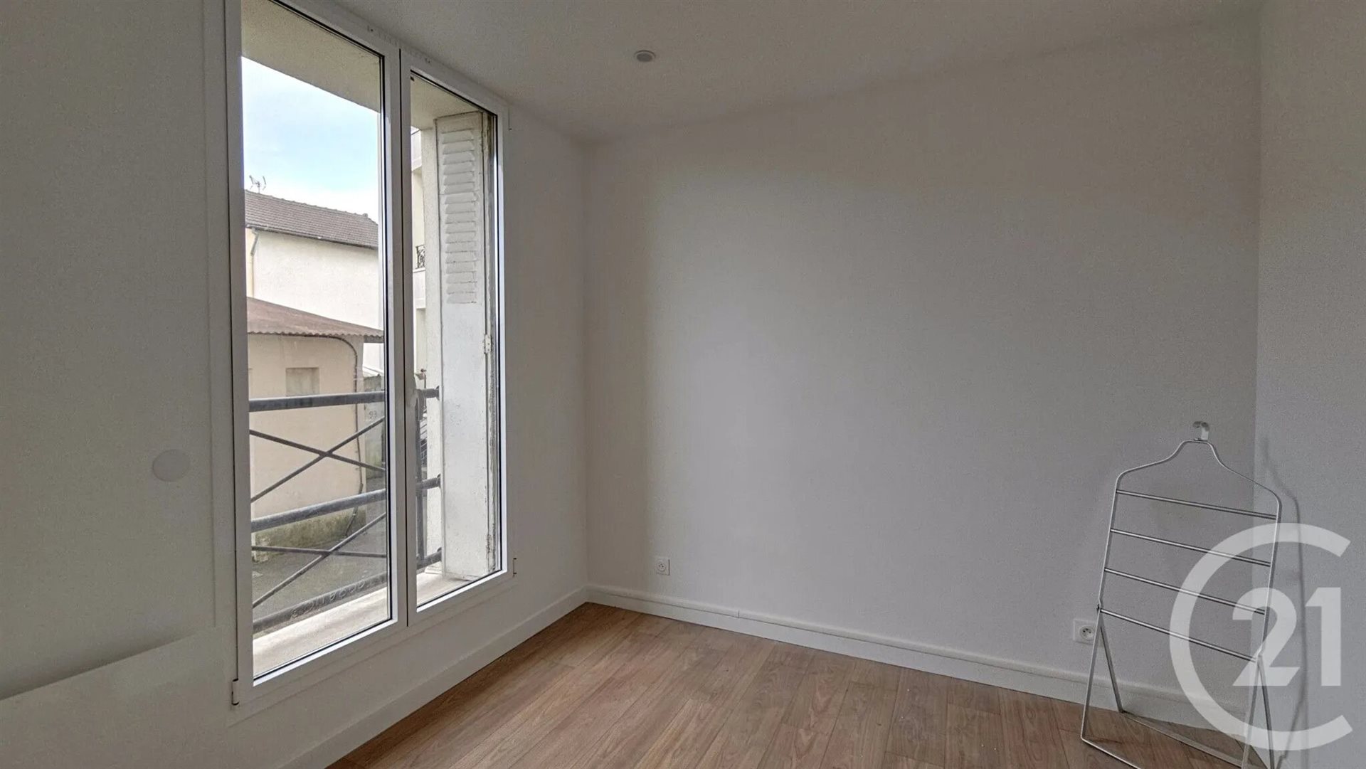 Appartement à louer, 25m², Drancy