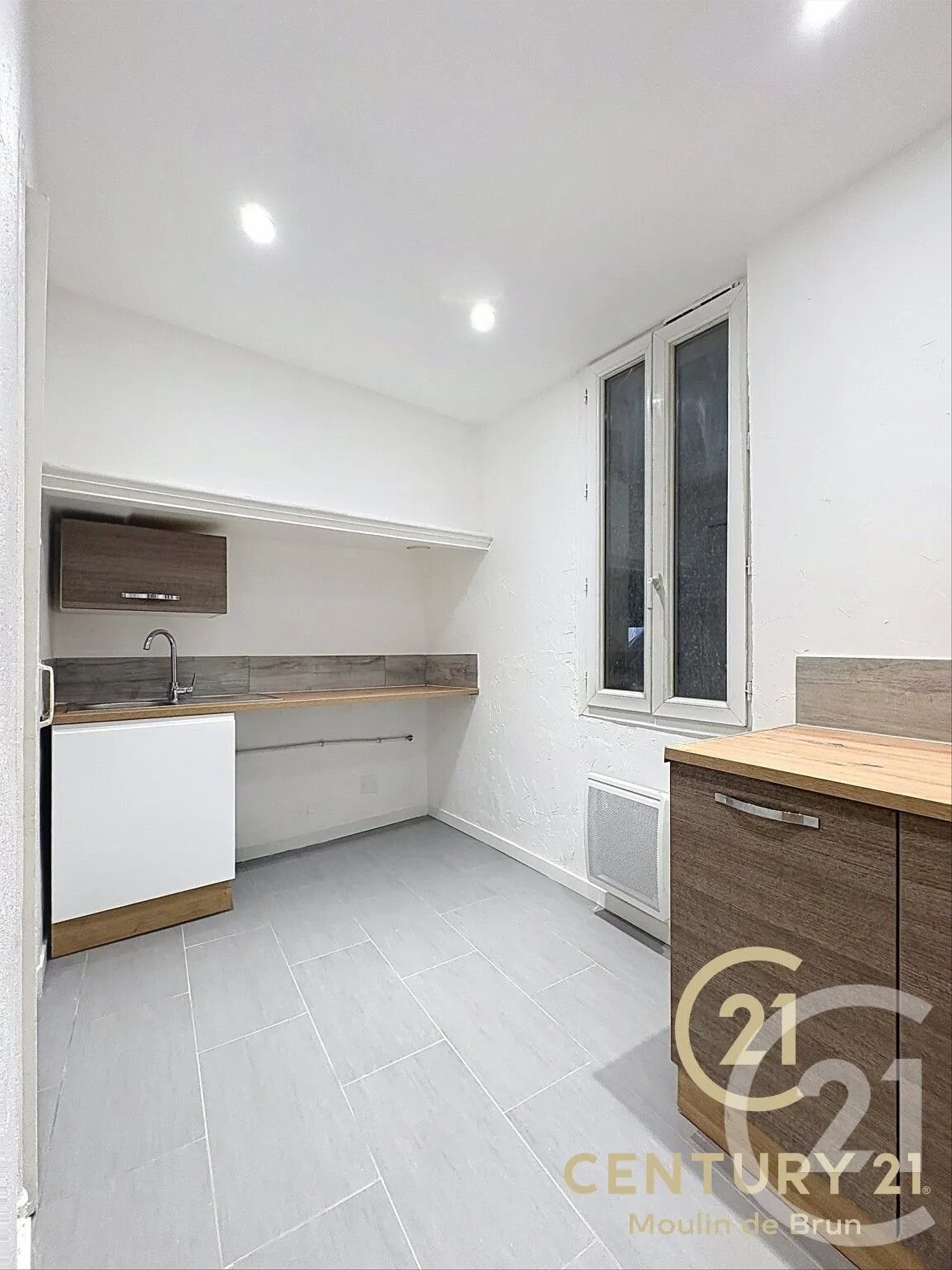 Appartement à louer, 41m², Grasse
