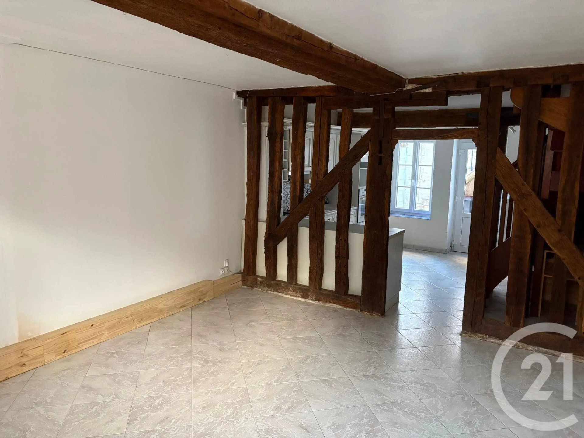 Maison à louer, 64m², Auxerre