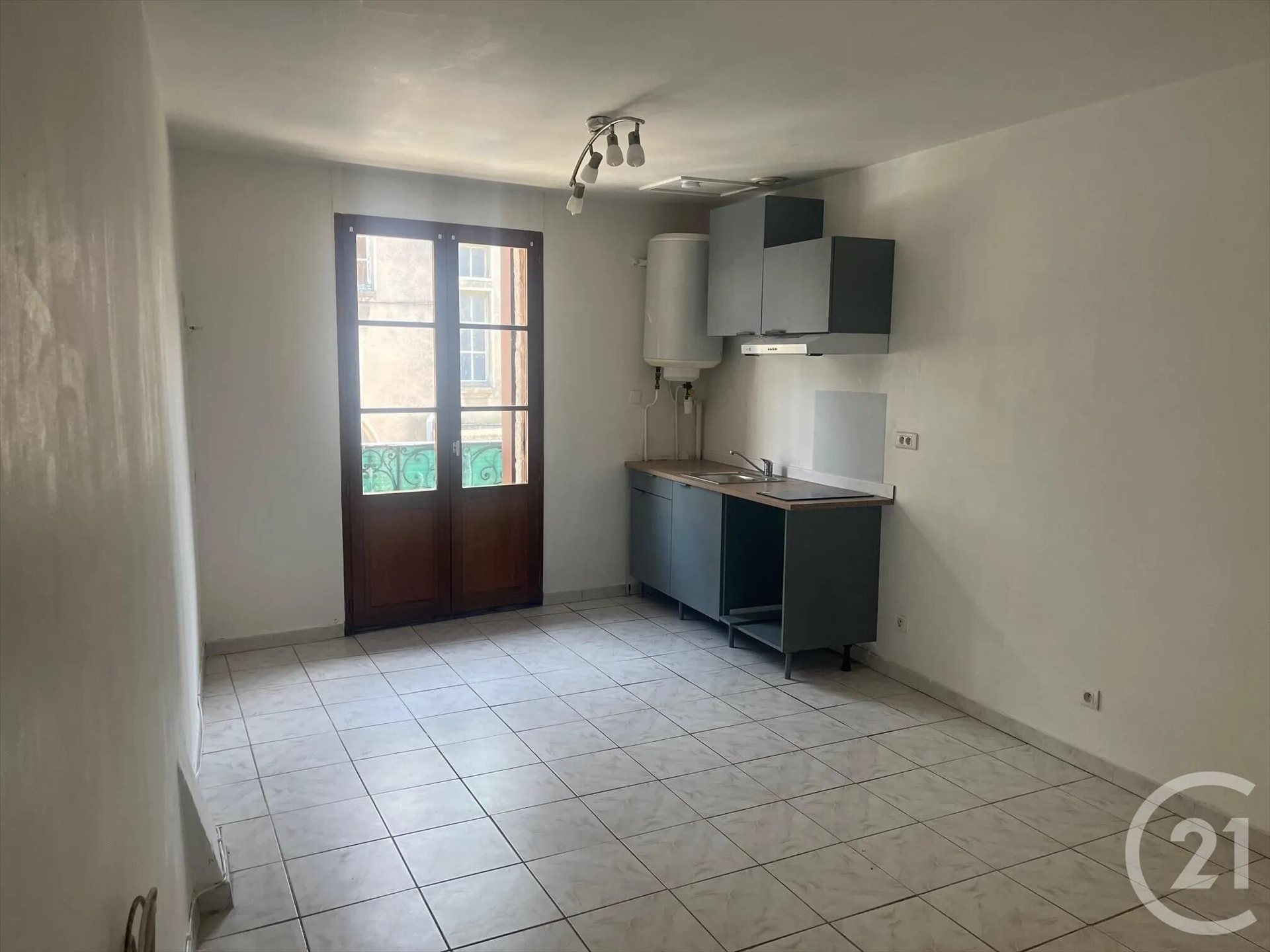 Appartement à louer, 25m², Sommières
