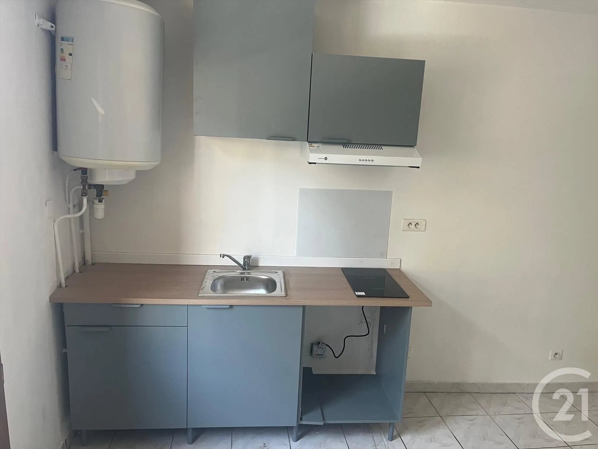 Appartement à louer, 25m², Sommières
