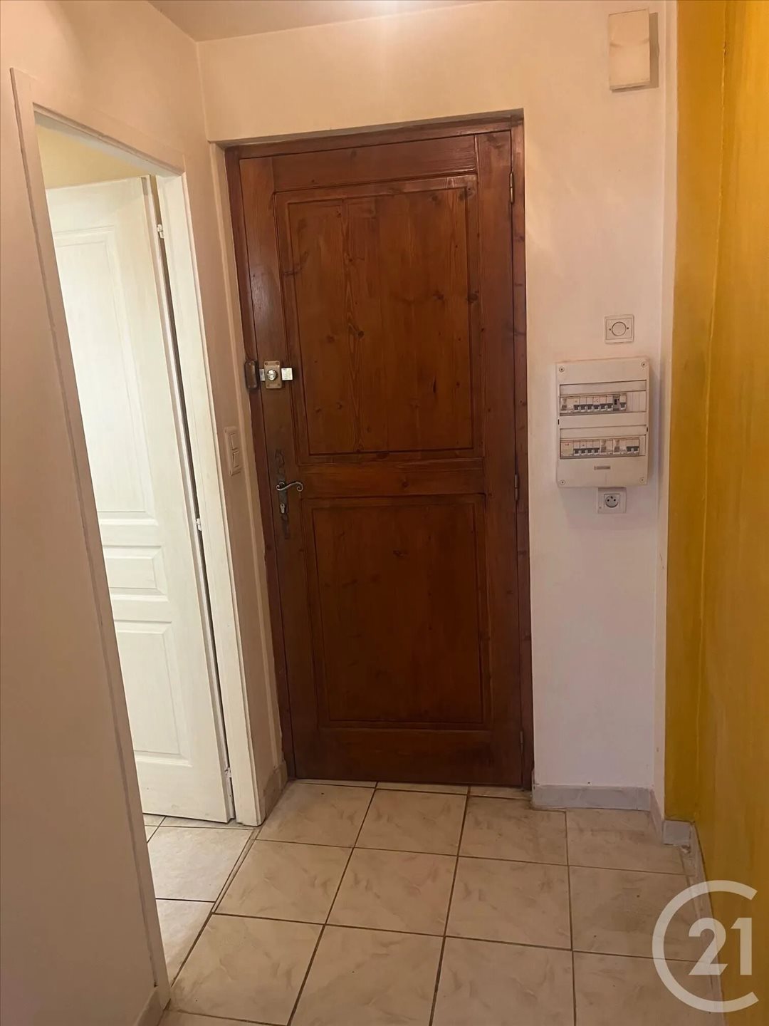 Appartement à louer, 25m², Sommières