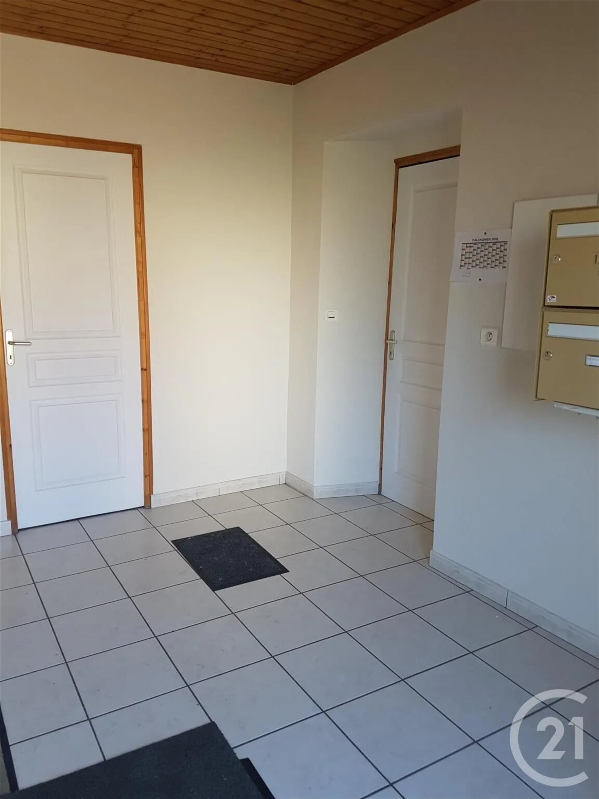 Appartement à louer, 88m², Gilley