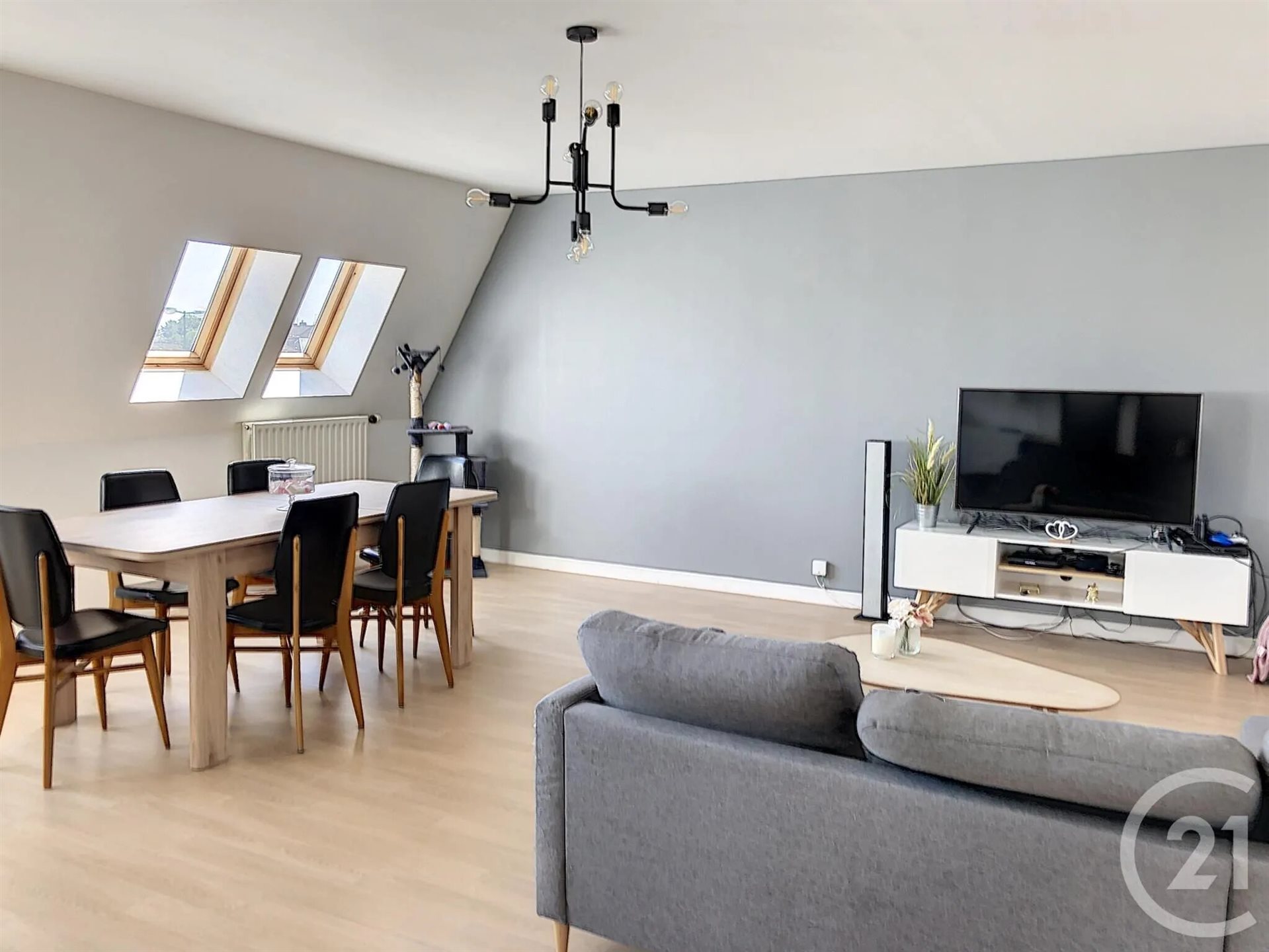 Appartement à louer, 81m², Auxerre