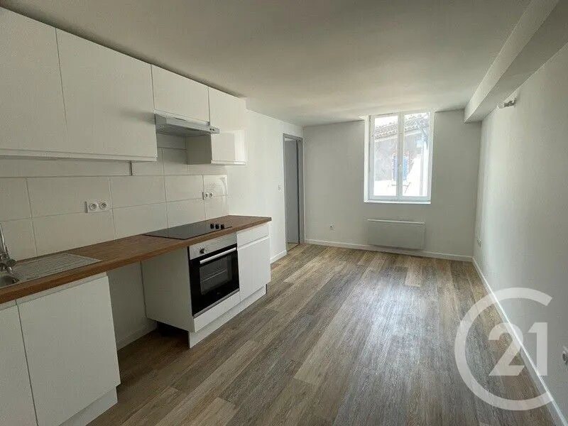 Appartement à louer, 29m², Saint-Hippolyte-du-Fort
