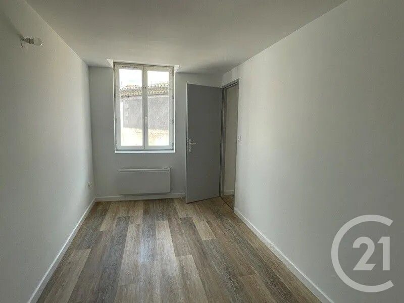 Appartement à louer, 29m², Saint-Hippolyte-du-Fort
