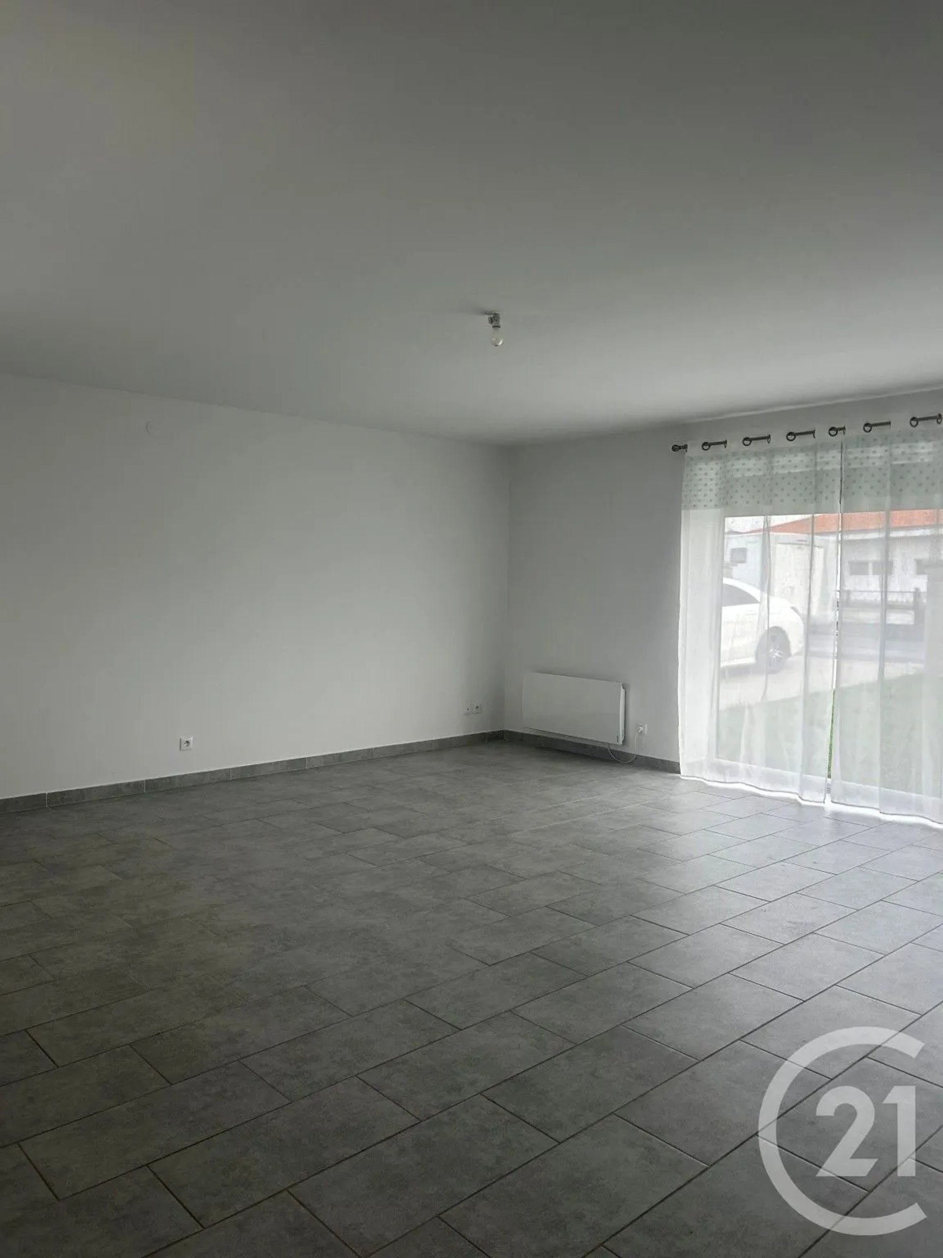 Maison à louer, 115m², Étain