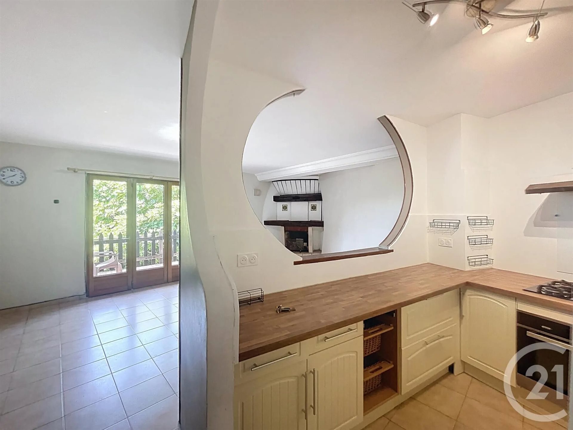 Maison à louer, 104m², Montboucher-sur-Jabron