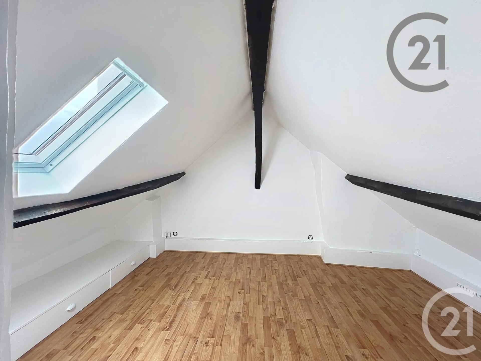 Appartement à louer, 54m², Melun