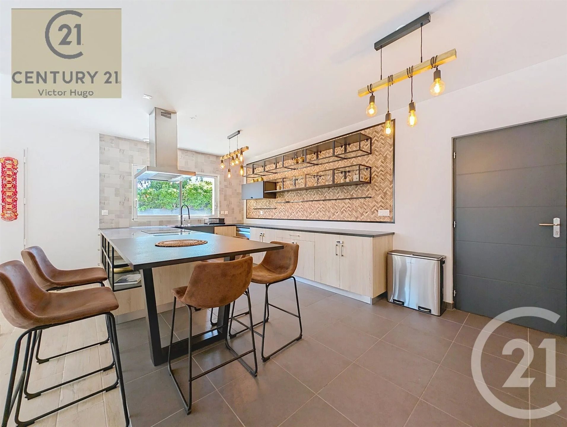 Maison à vendre, 243m², Limoges