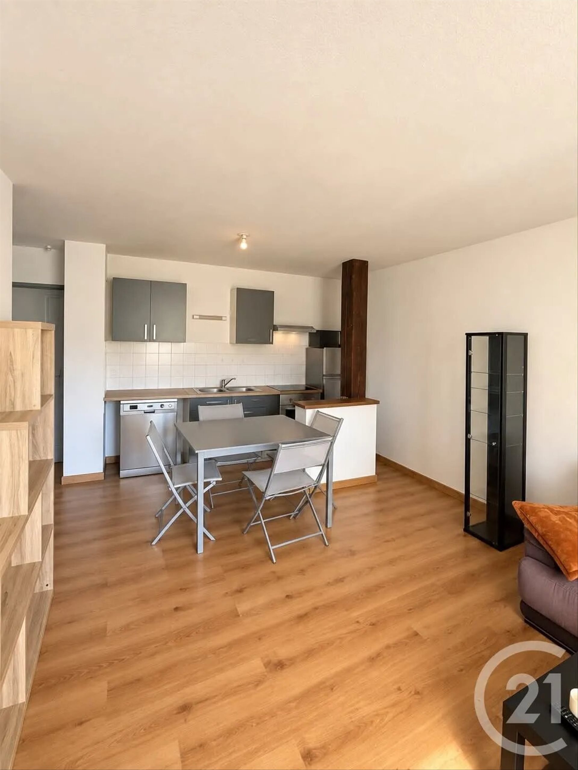 Appartement à louer, 77m², Avoudrey