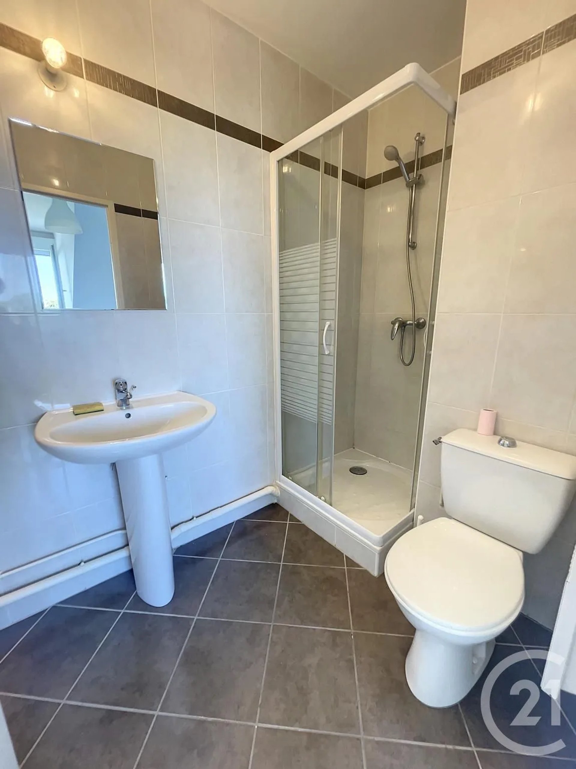 Appartement à louer, 27m², Auxerre