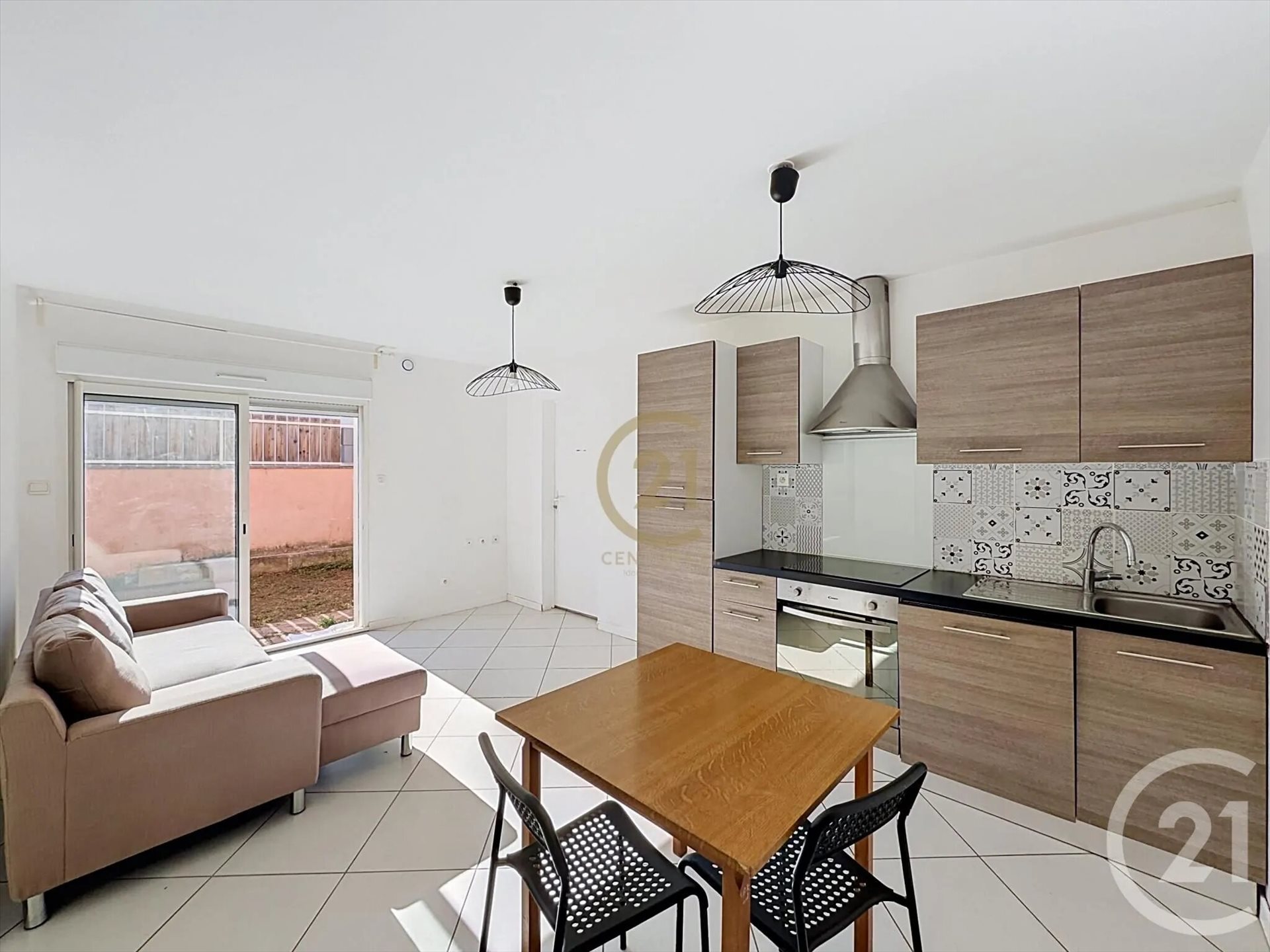 Appartement à louer, 59m², Saint-Genis-Laval