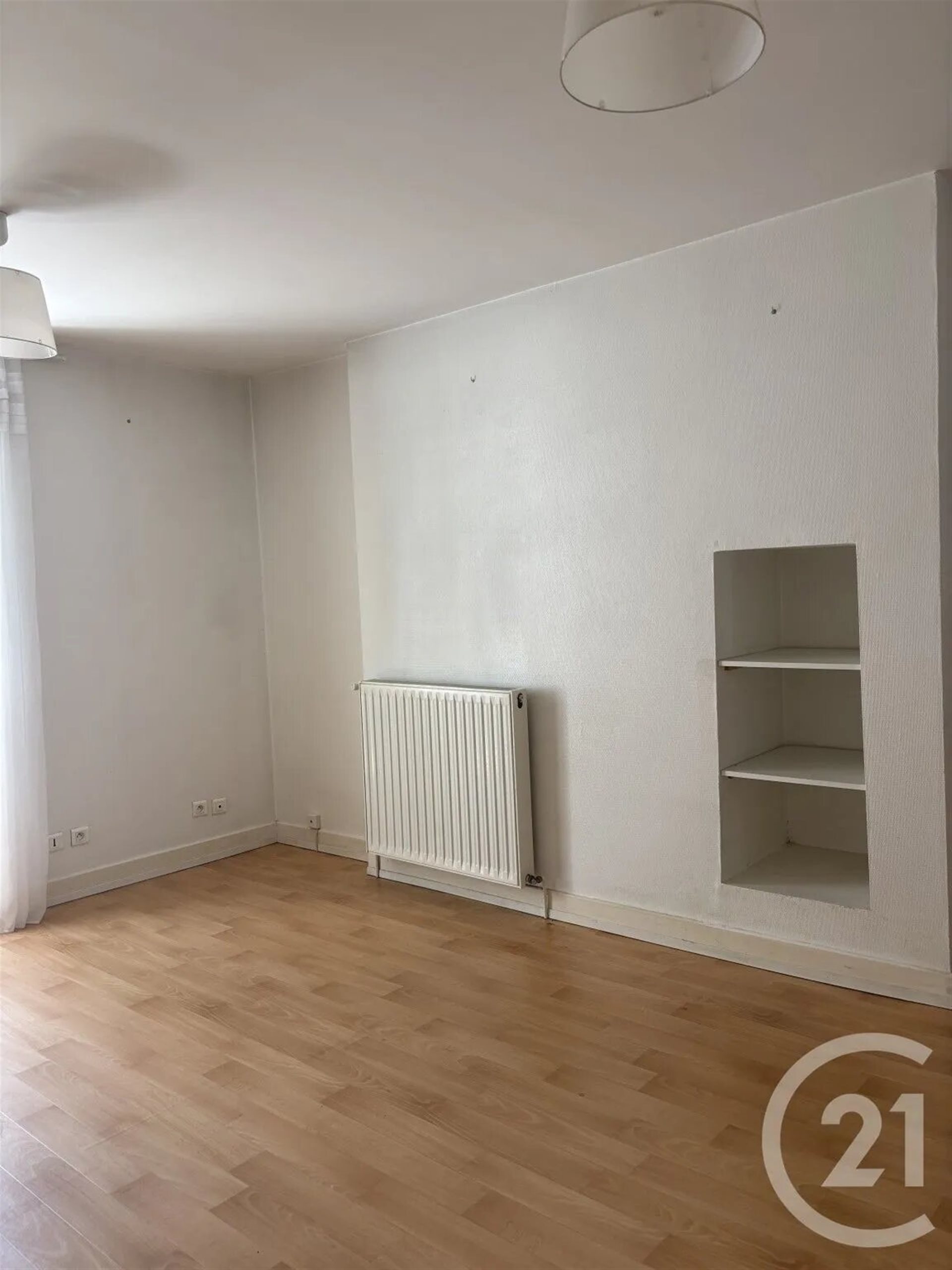 Appartement à louer, 32m², Aurillac