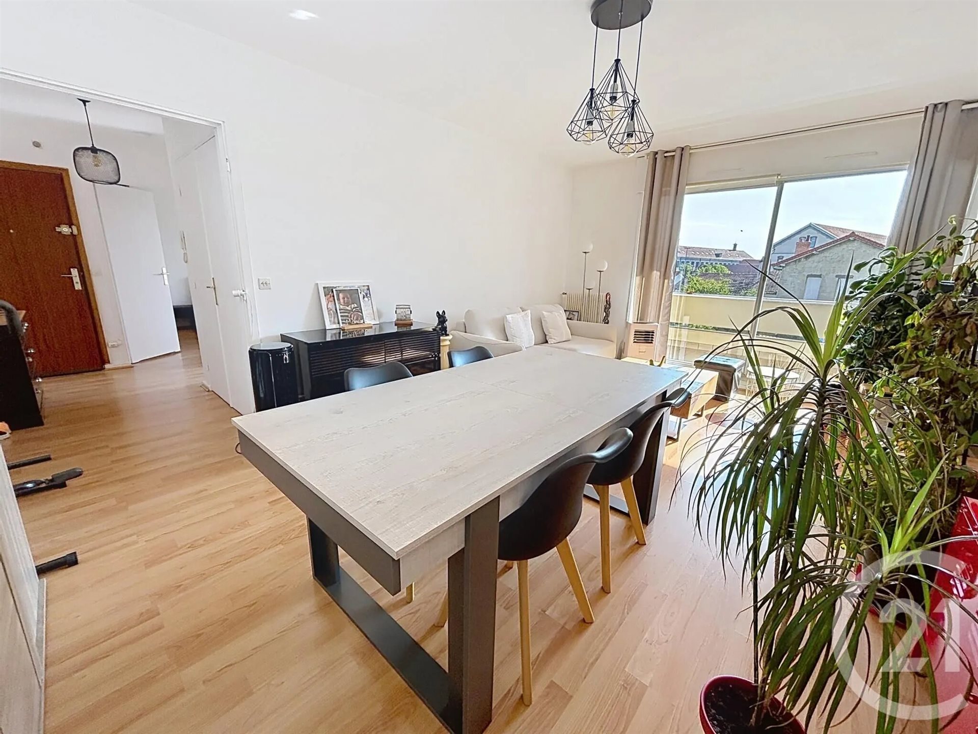 Appartement à vendre, 55m², Riom