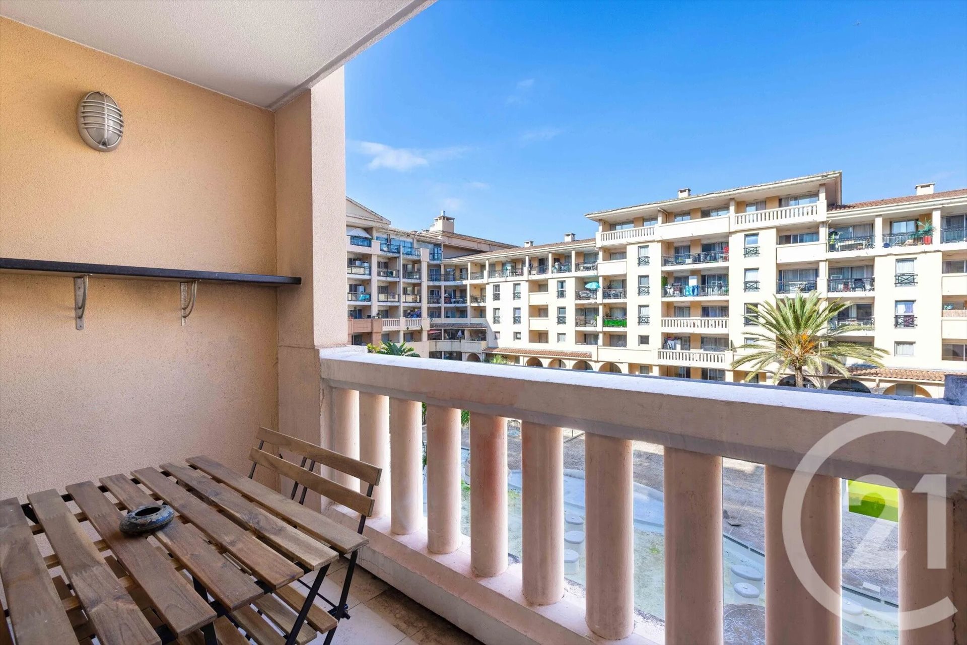 Appartement à louer, 27m², Cannes