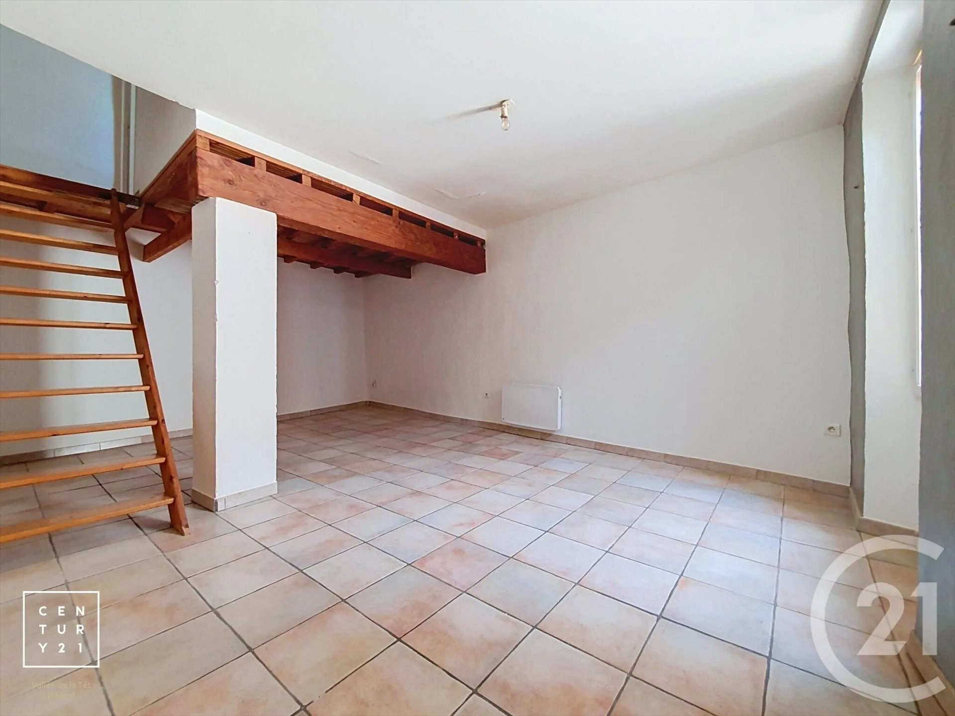 Appartement à louer, 40m², Estagel
