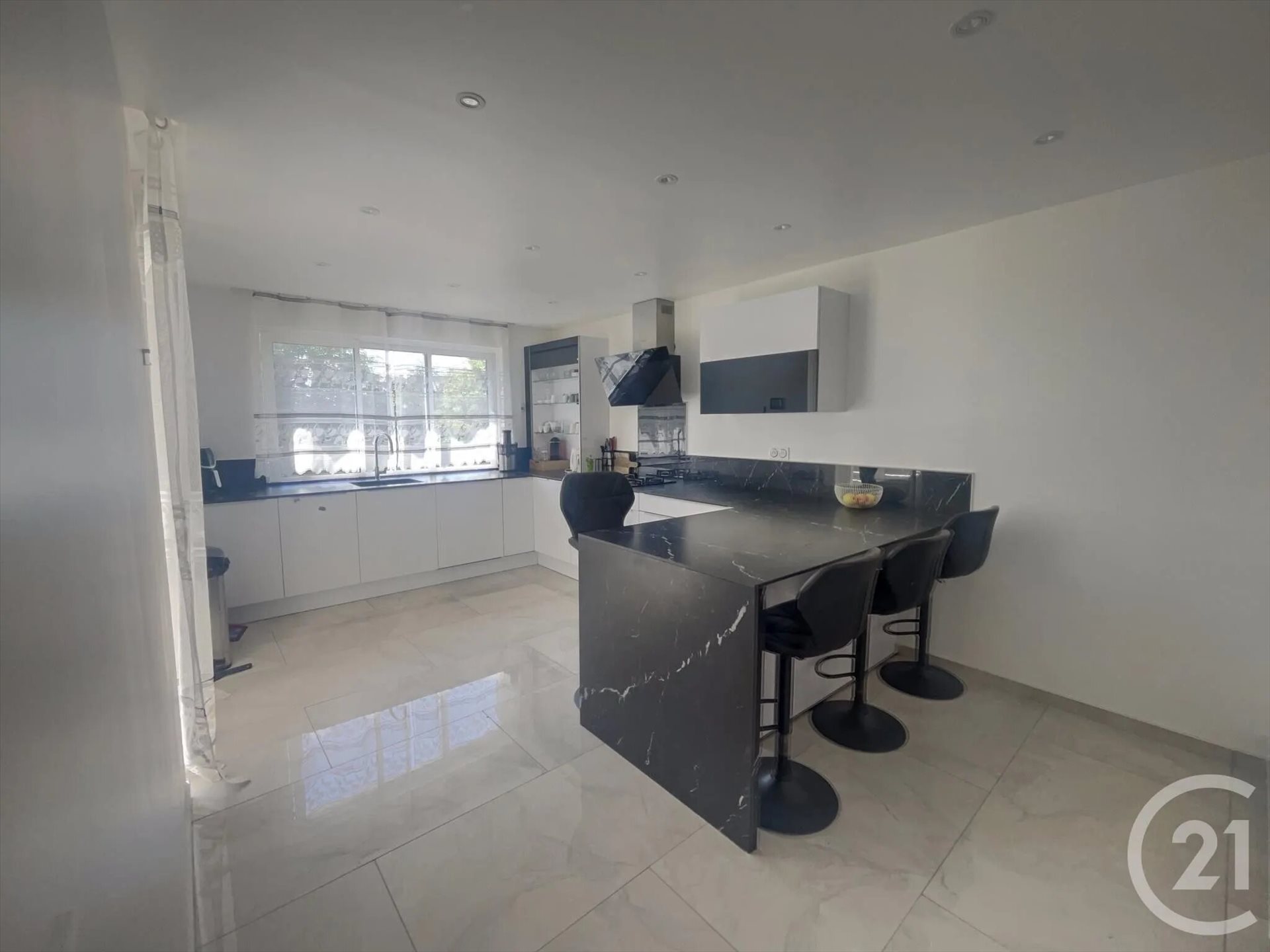 Maison à louer, 197m², Triel-sur-Seine