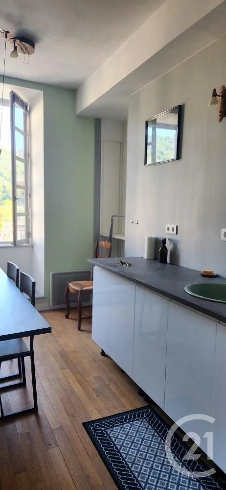 Appartement à vendre, 120m², Vic-sur-Cère