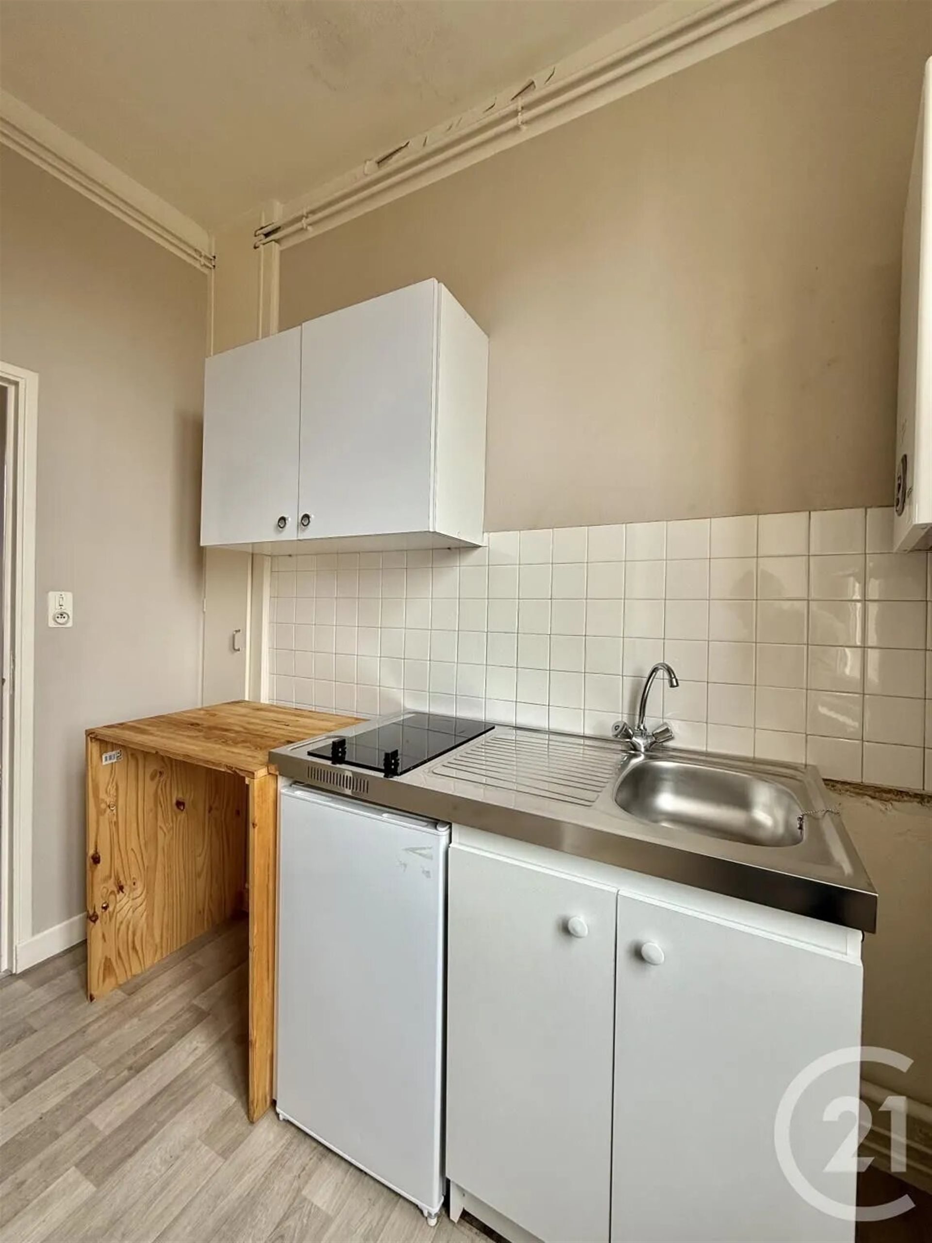Appartement à louer, 23m², Moulins