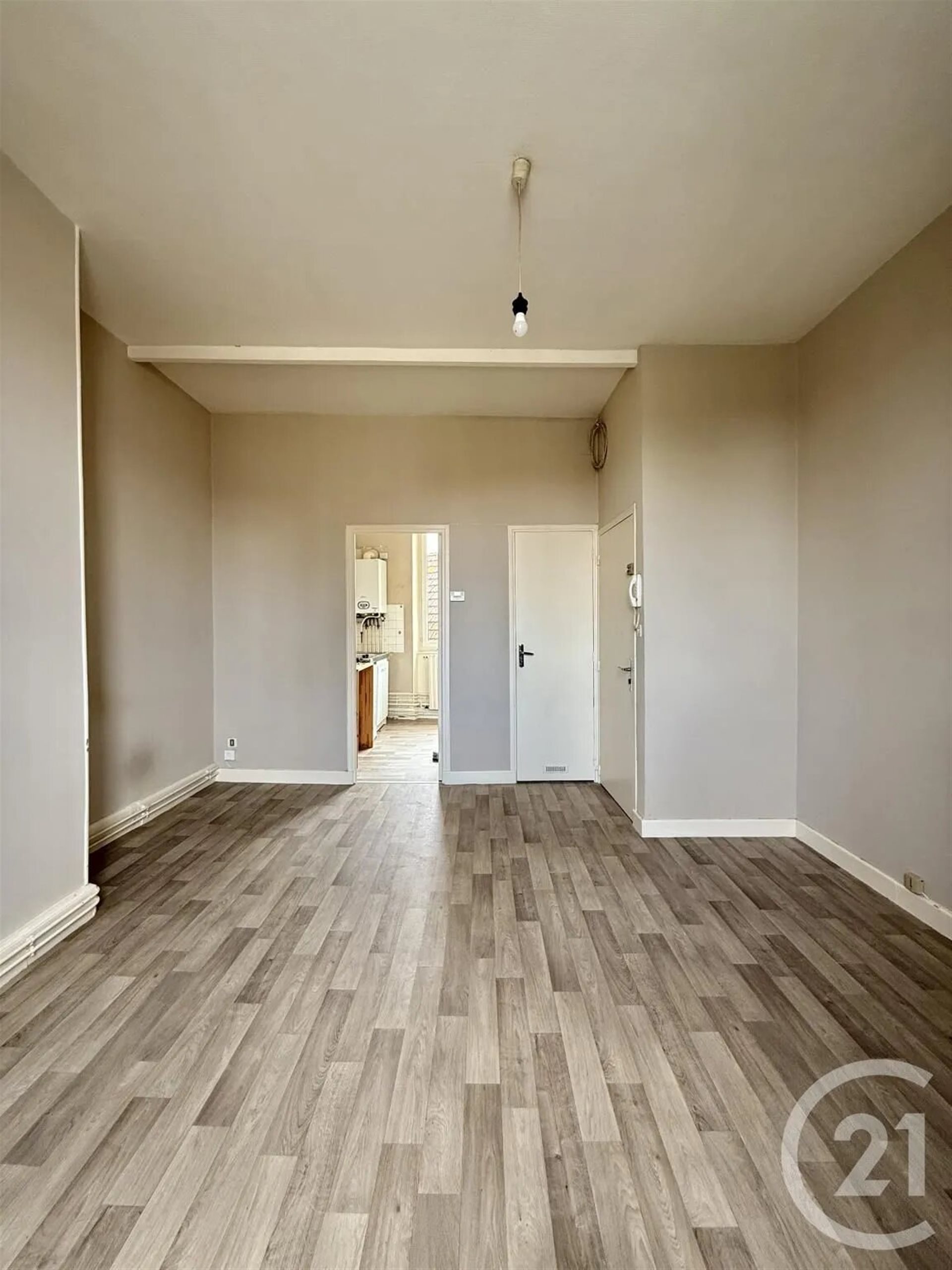 Appartement à louer, 23m², Moulins