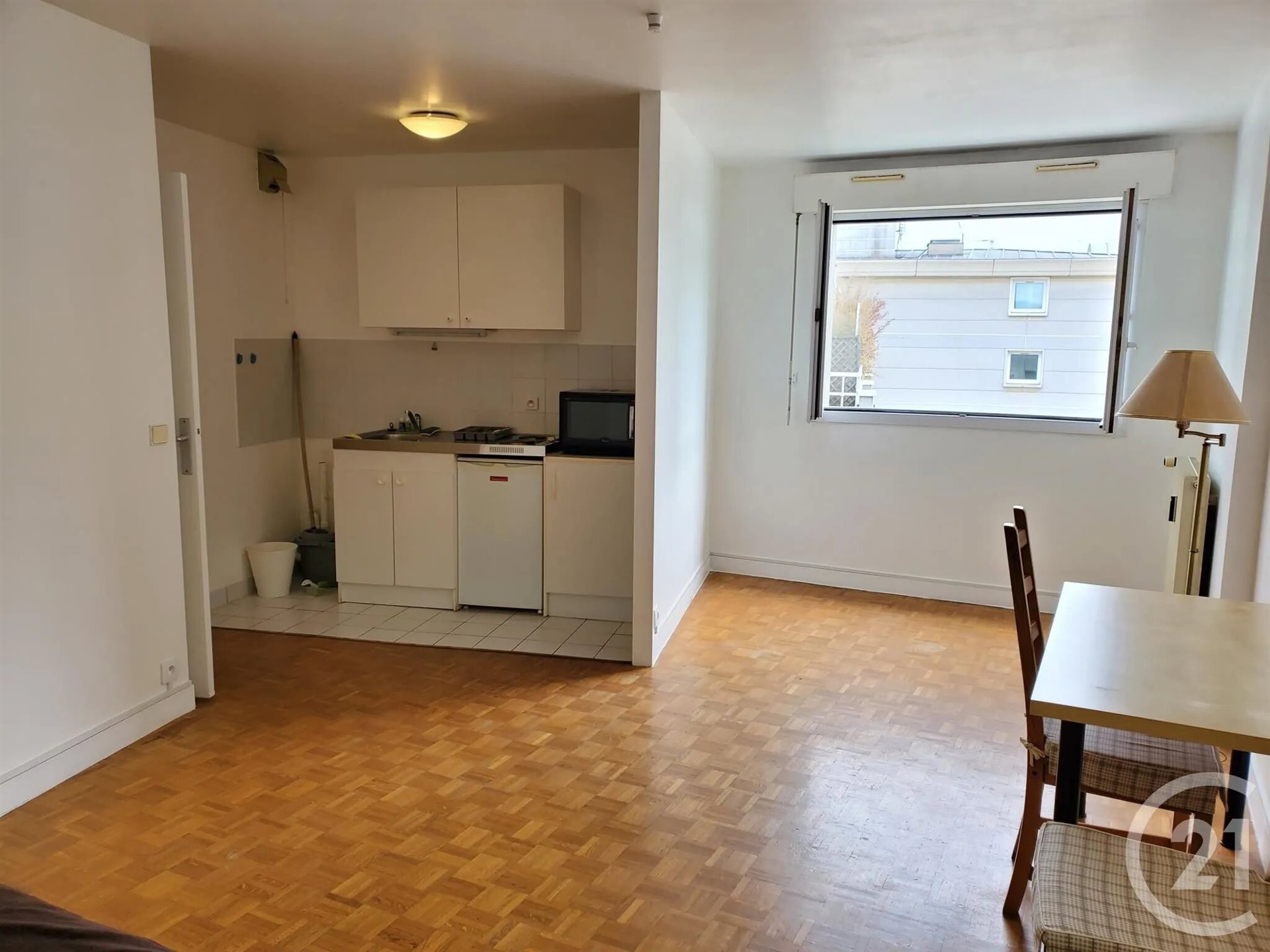 Appartement à louer, 33m², Sèvres