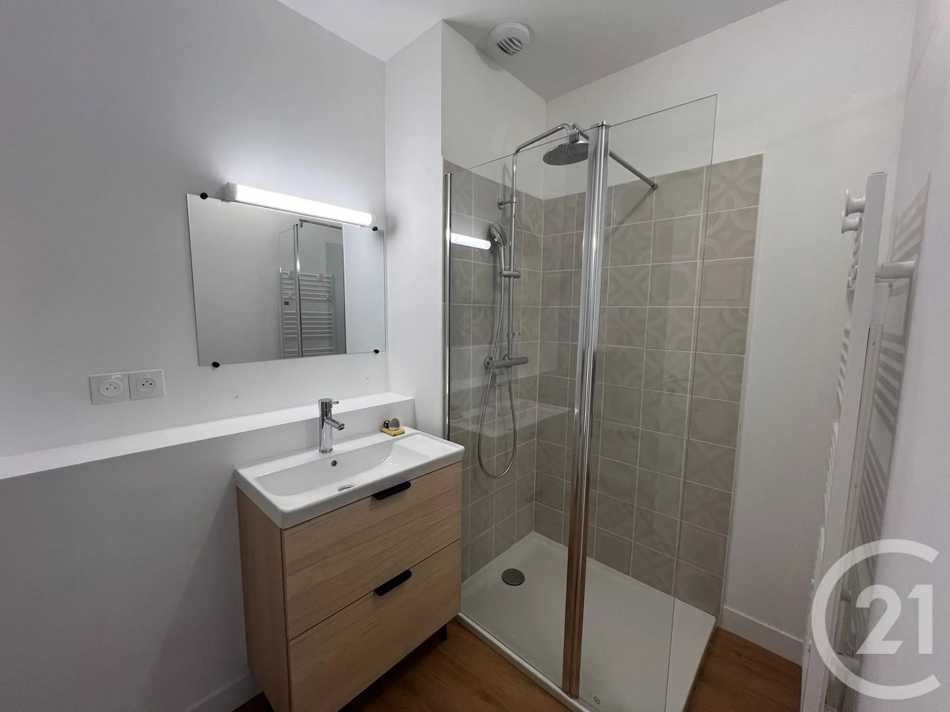 Appartement à louer, 32m², Quissac