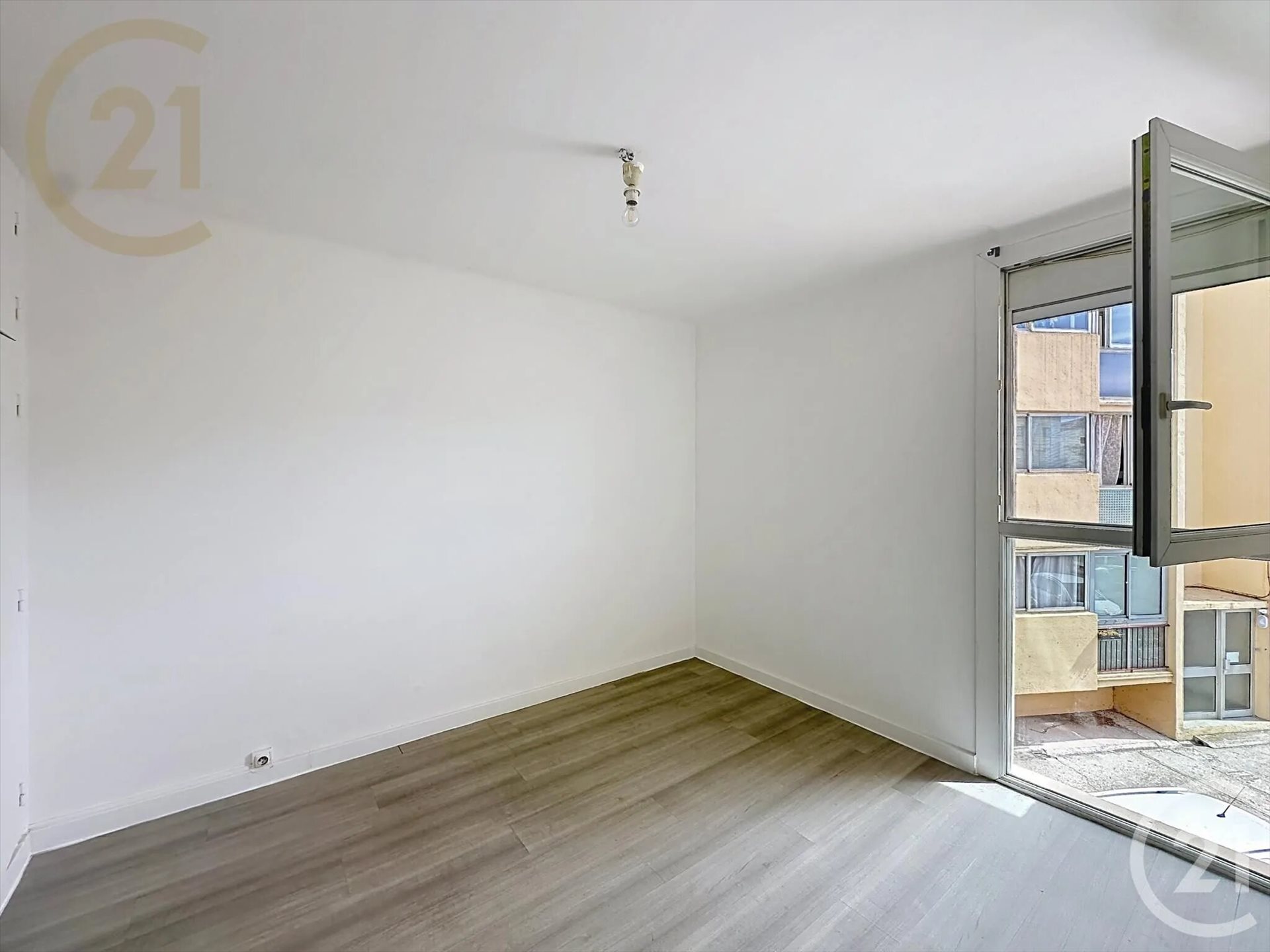 Appartement à vendre, 69m², Sète