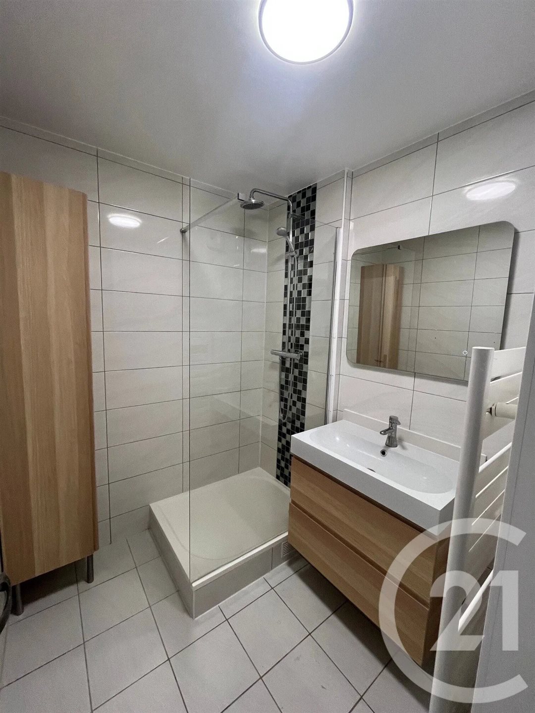 Appartement à louer, 67m², Courbevoie