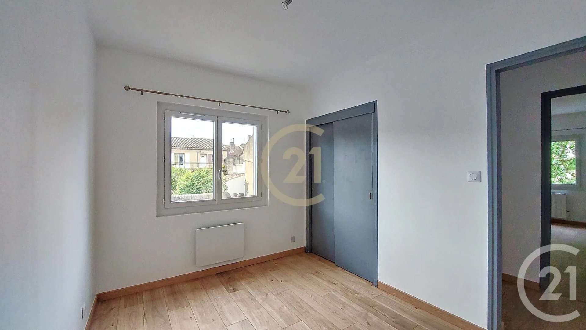 Appartement à louer, 63m², Remoulins