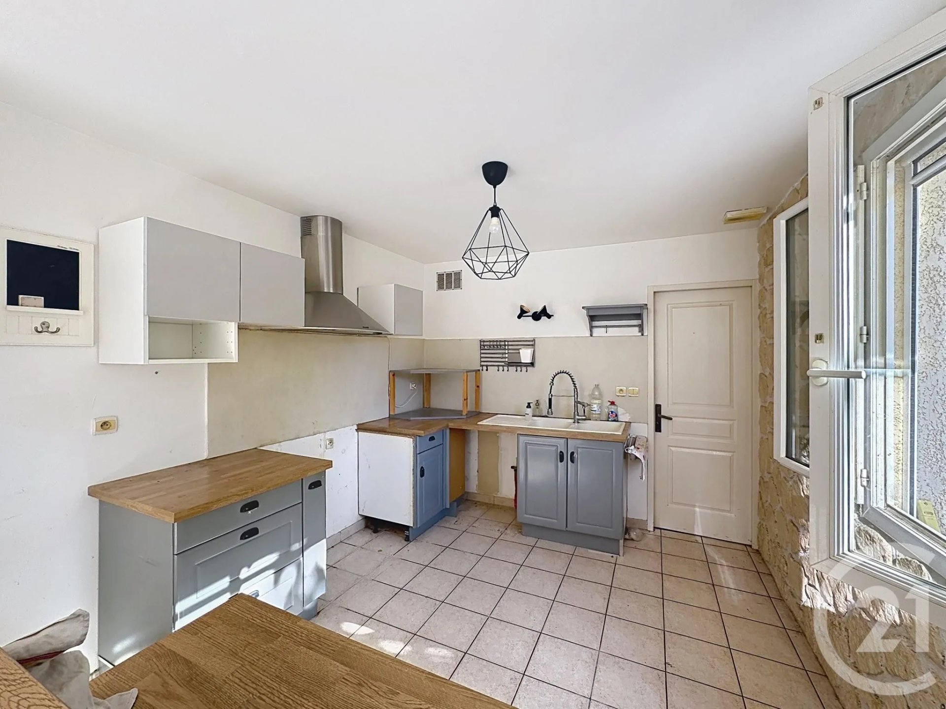 Maison à vendre, 99m², Isdes