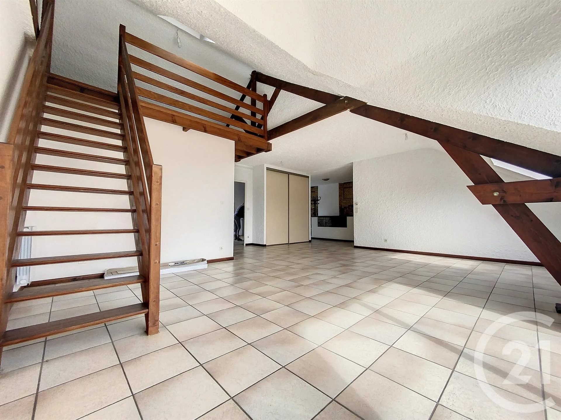 Appartement à louer, 97m², Châlons-en-Champagne