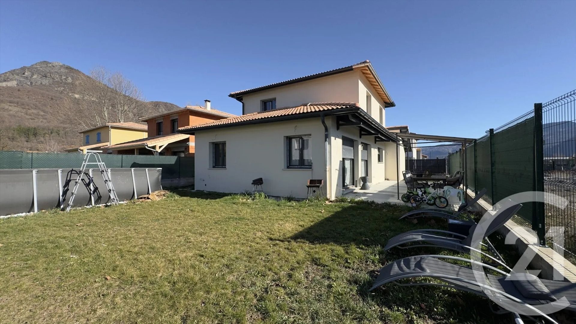 Maison à louer, 105m², La Saulce