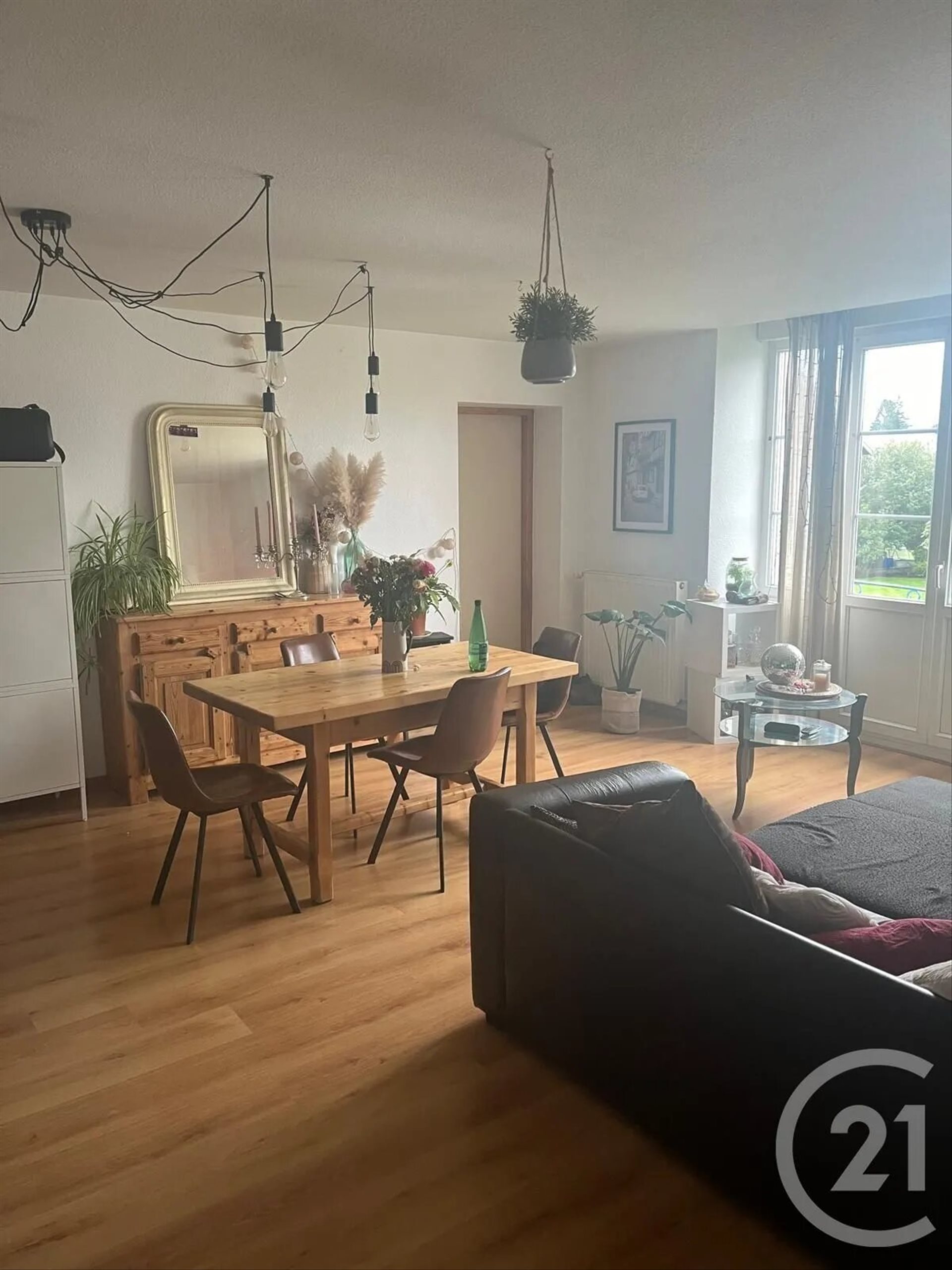 Appartement à louer, 81m², Avoudrey
