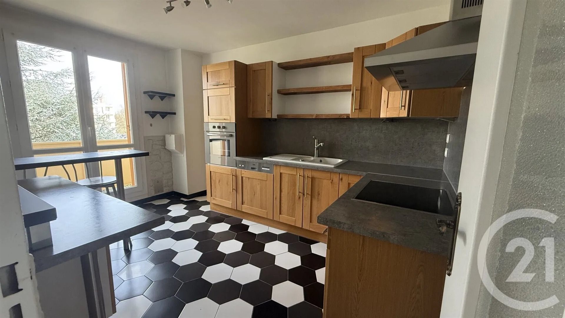 Appartement à louer, 63m², Brou-sur-Chantereine