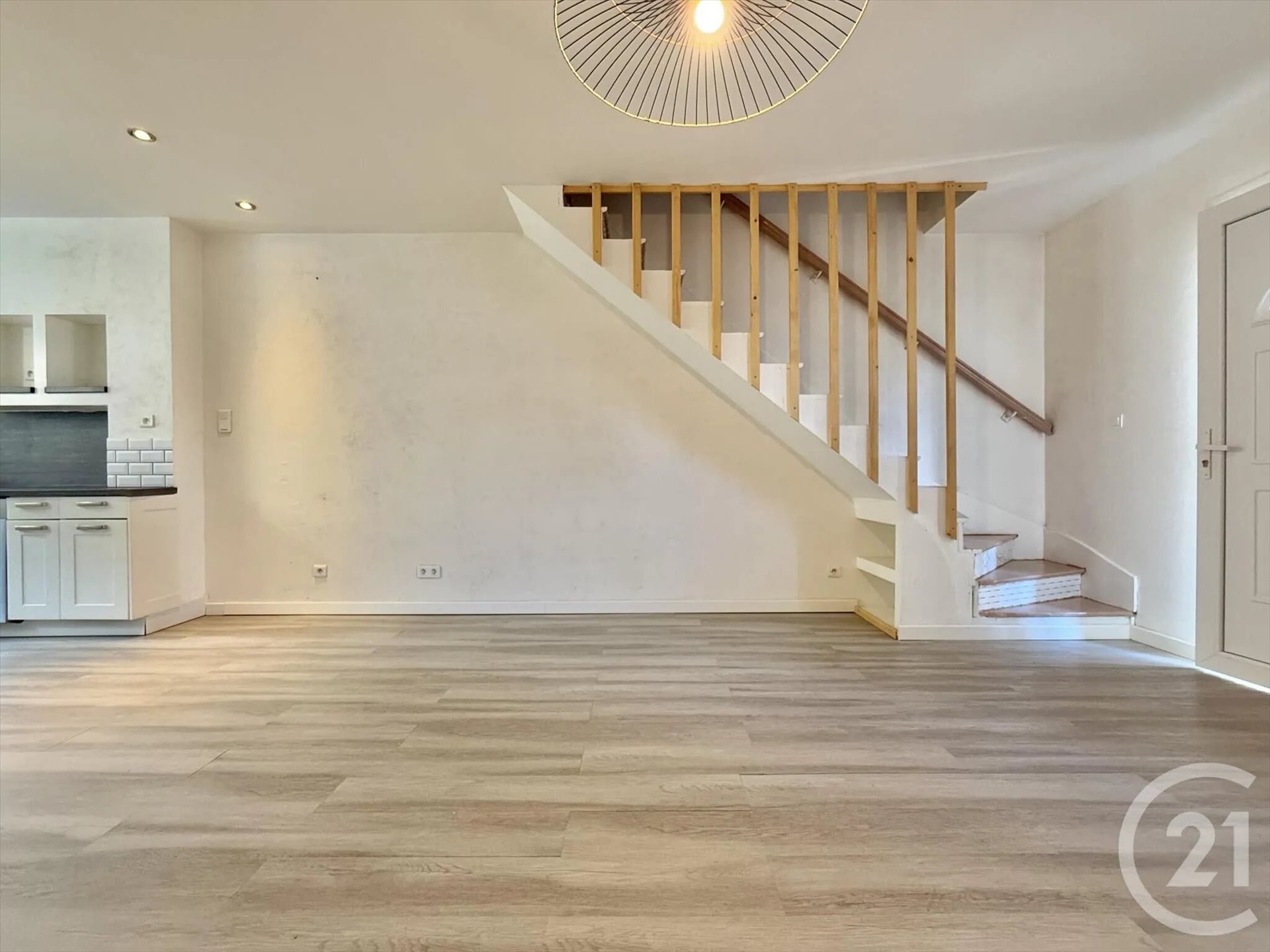Maison à louer, 75m², Moulins