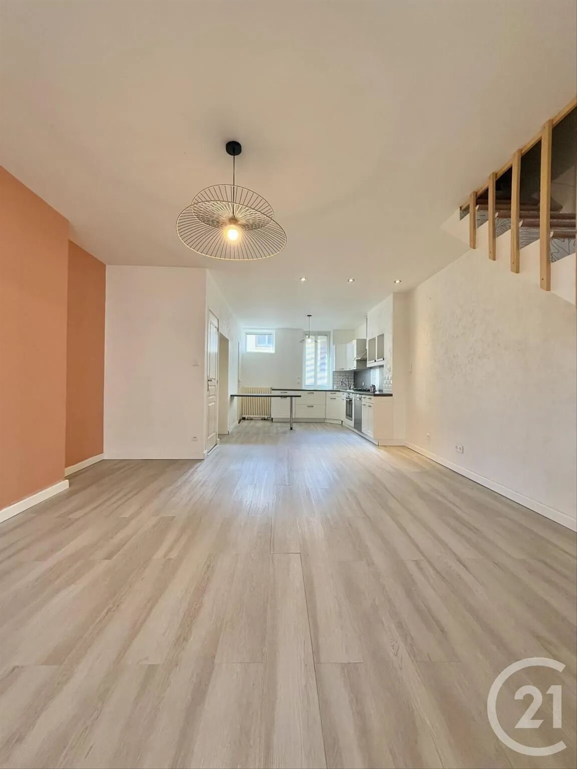 Maison à louer, 75m², Moulins