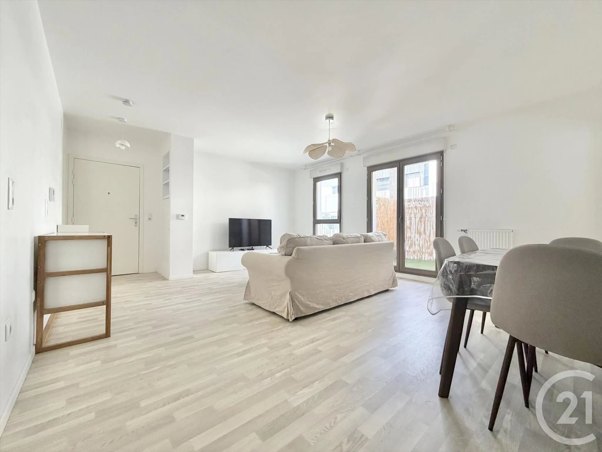 Appartement à louer, 47m², Stains